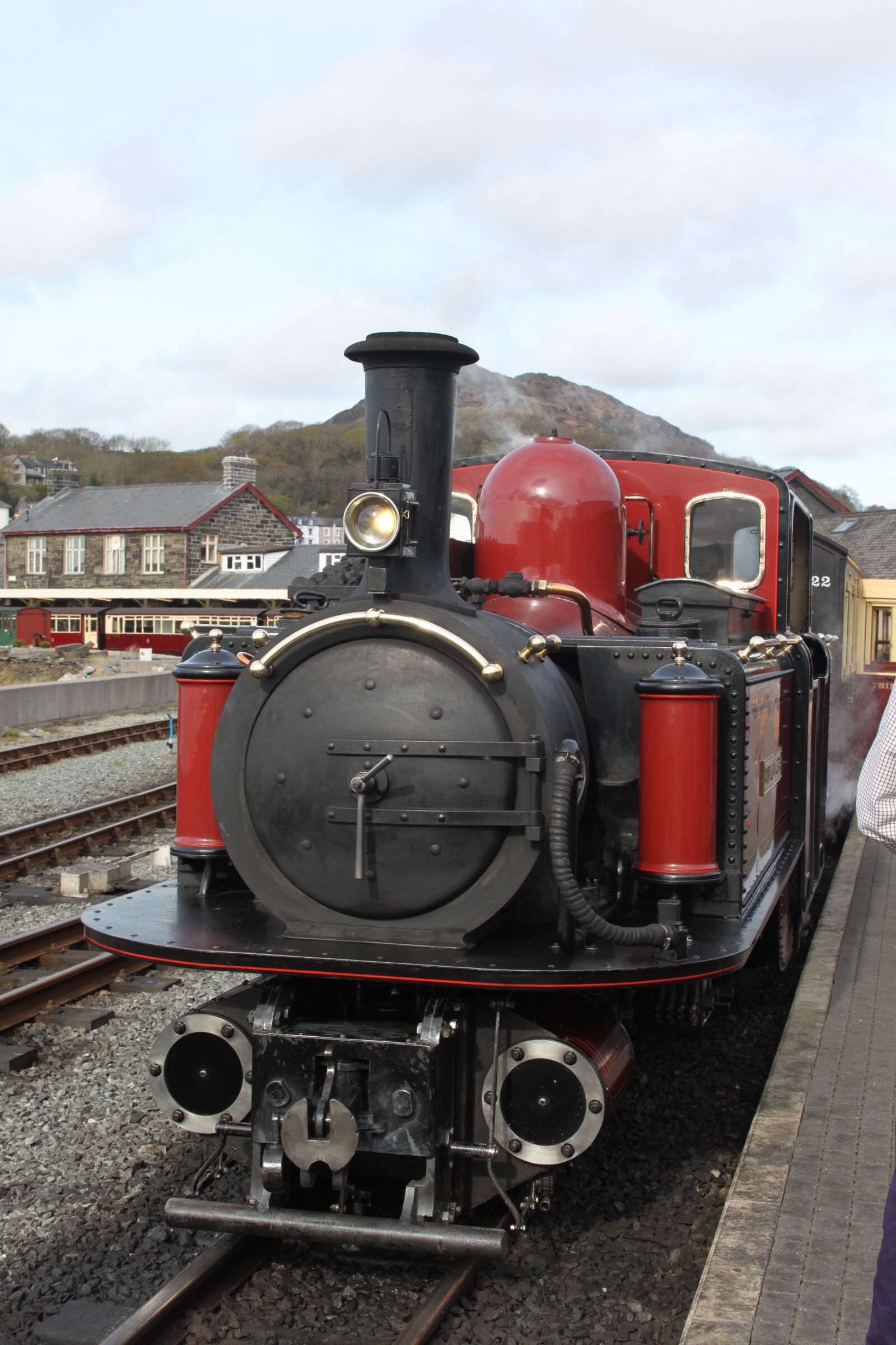 Canon EOS 500D (EOS Rebel T1i / EOS Kiss X3) sample photo. Train, steam, wales photography