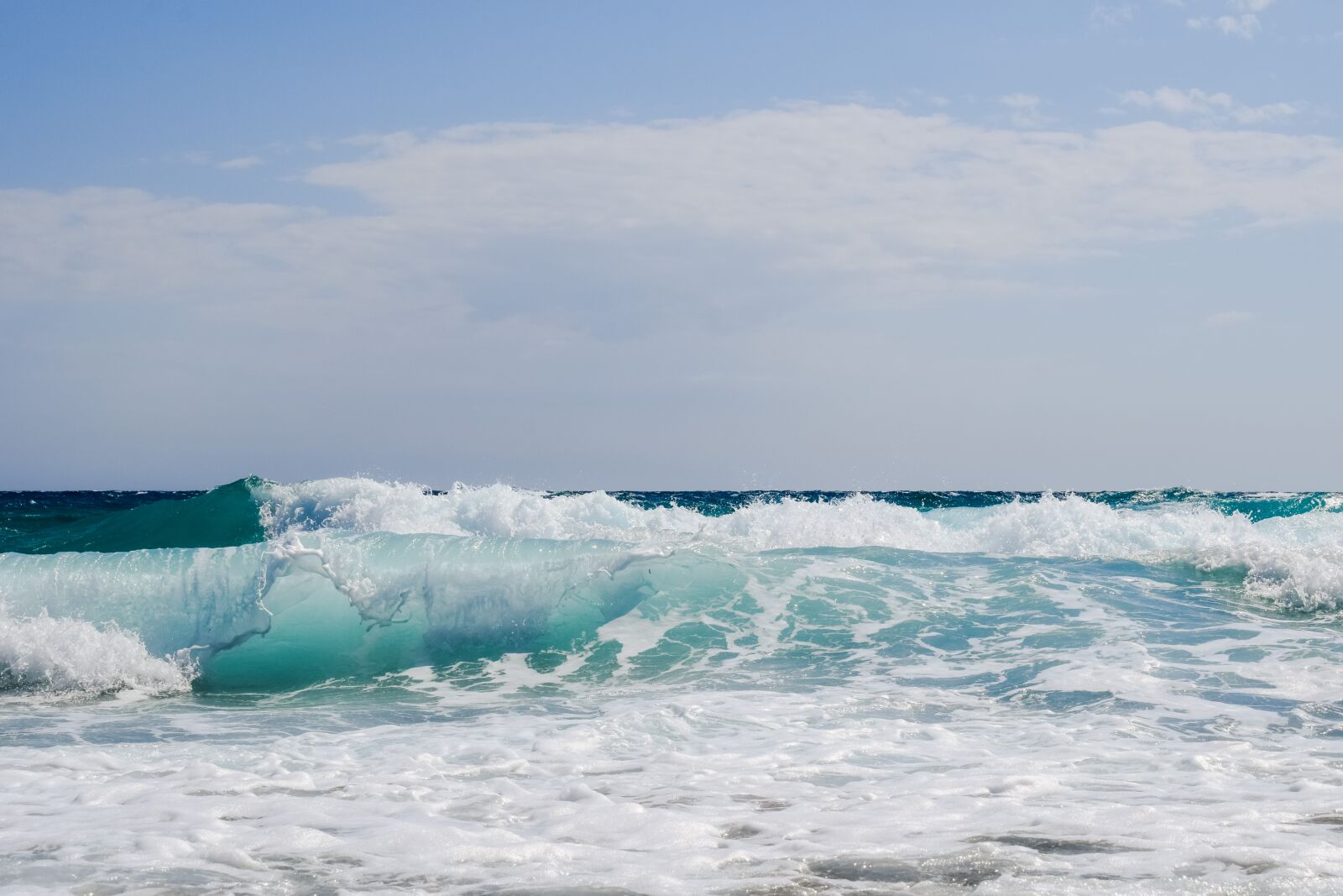 Nikon D3300 sample photo. Waves, foam, spray photography