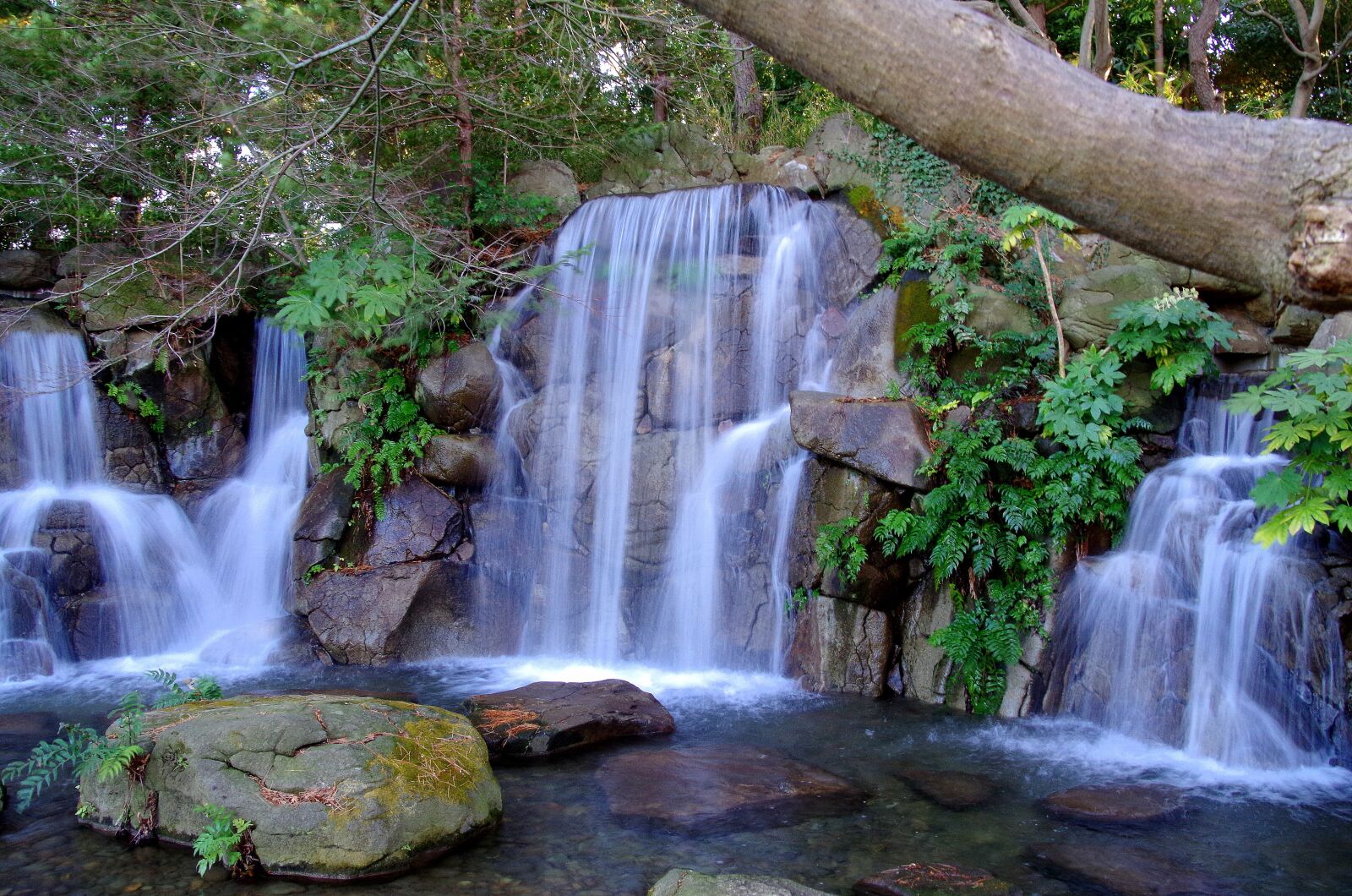 Pentax K-30 sample photo. Waterfall, water, summer photography