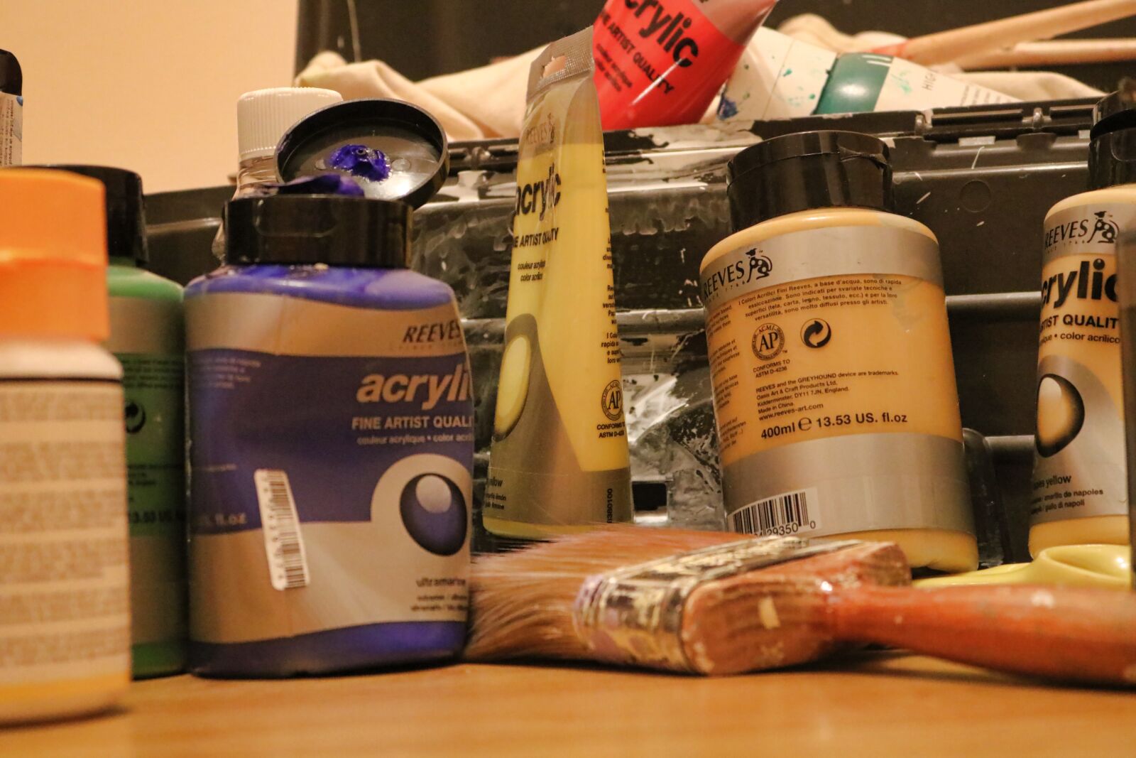 Canon EOS 750D (EOS Rebel T6i / EOS Kiss X8i) sample photo. Paints, painting, acrylics photography