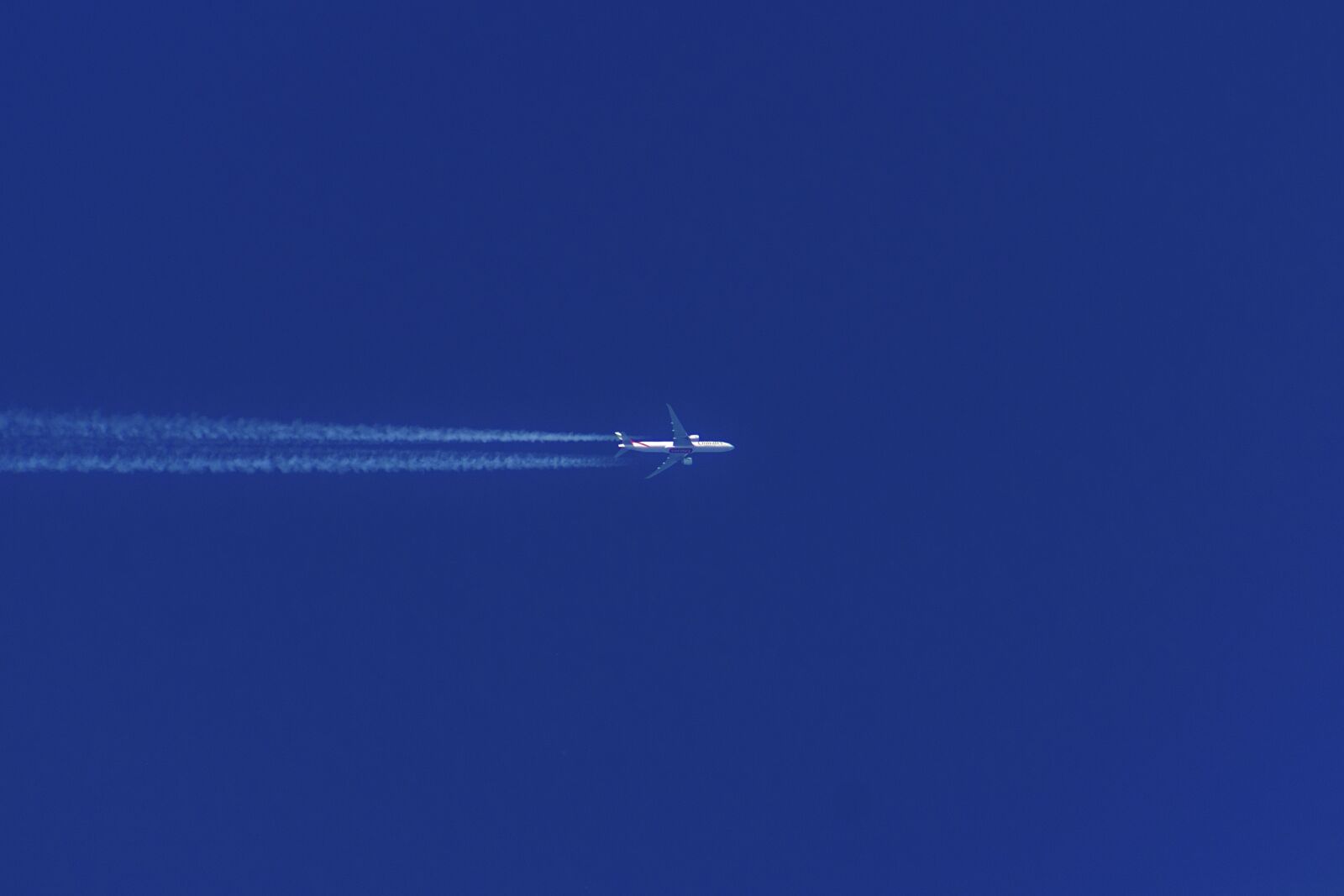 Canon EF75-300mm f/4-5.6 sample photo. Aircraft, airplanes, jet photography