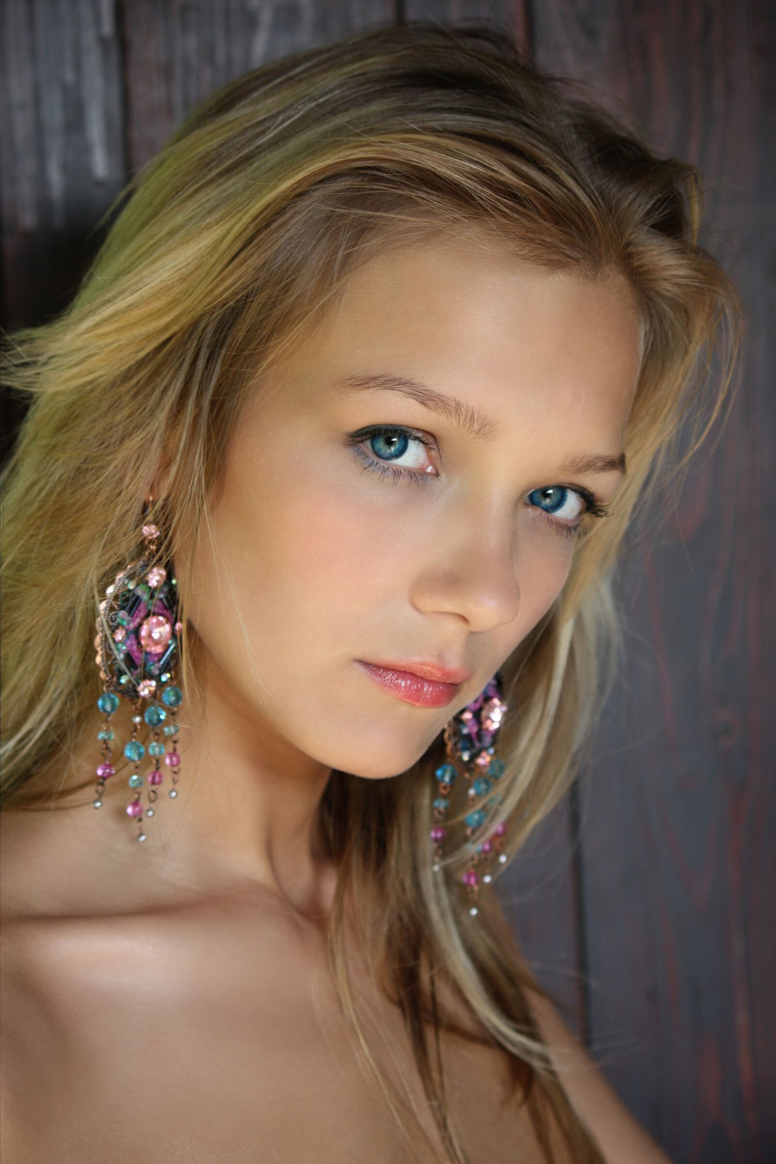 Canon EOS 450D (EOS Rebel XSi / EOS Kiss X2) sample photo. Girl, beauty, charm photography