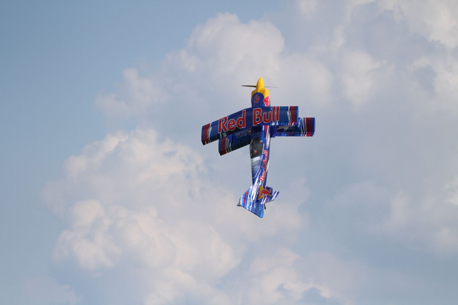 Tamron SP 150-600mm F5-6.3 Di VC USD sample photo. Sky, aircraft, air photography