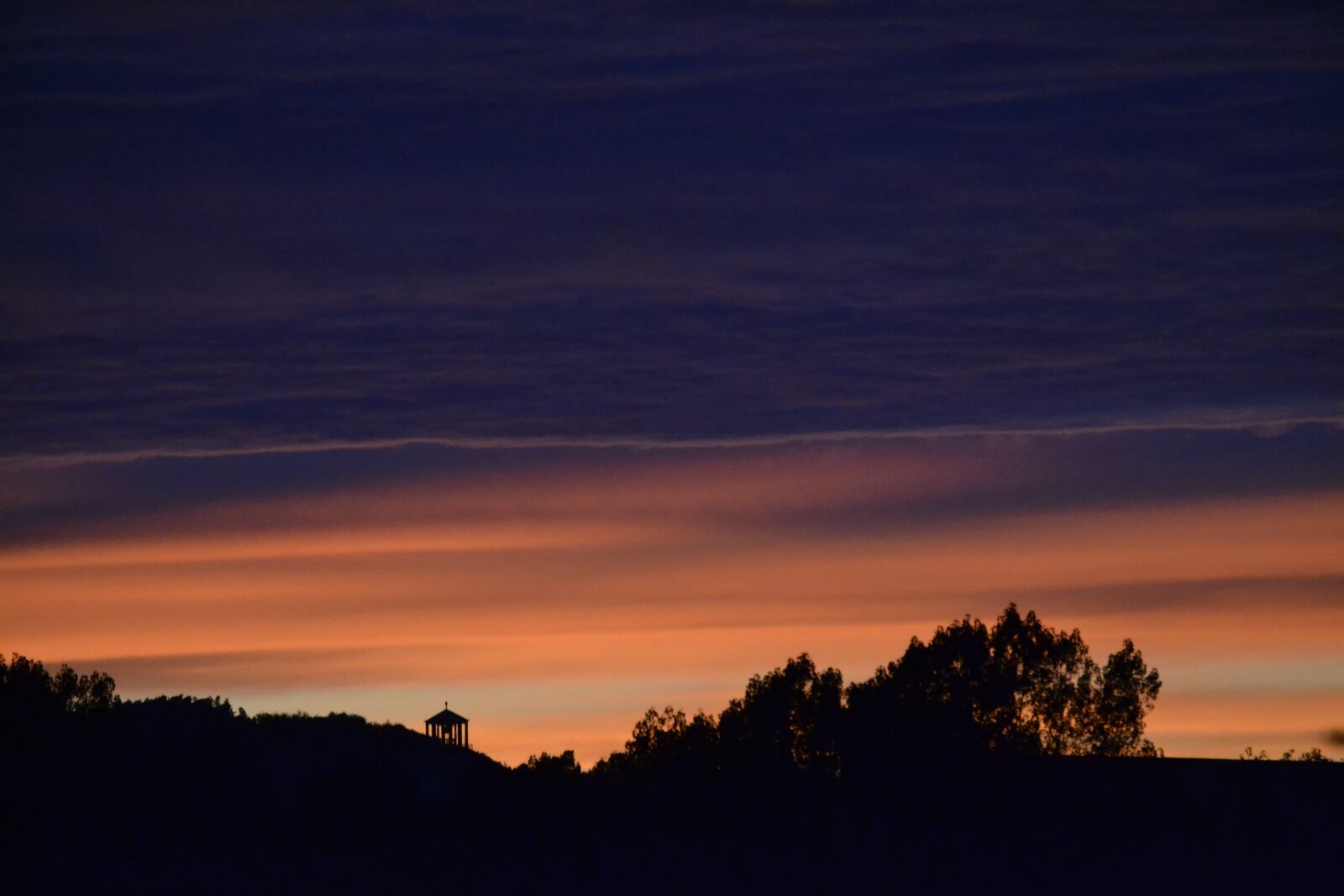 Nikon D3100 sample photo. Sunset, dawn, dusk photography
