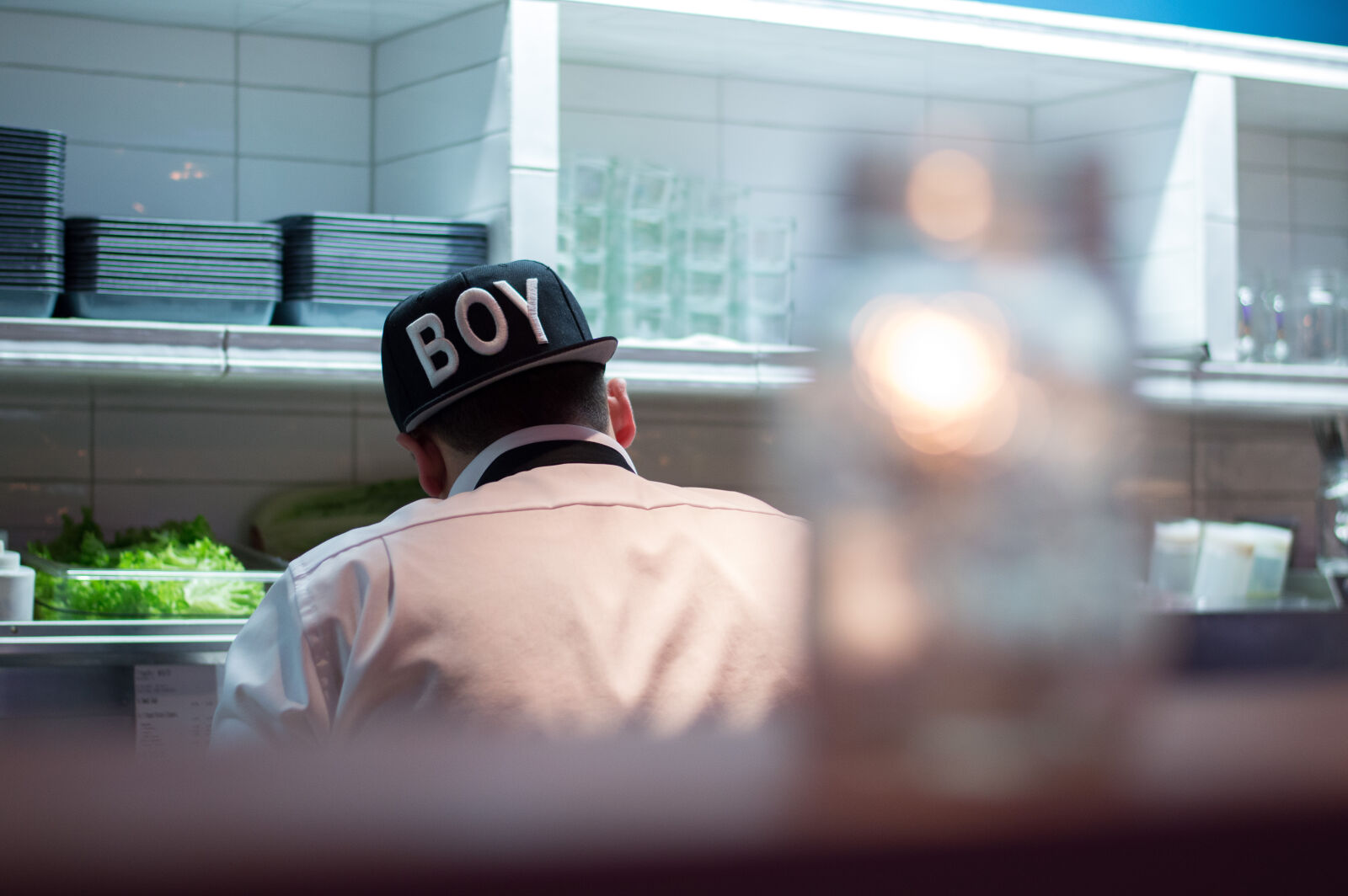 Nikon D3200 + Nikon AF-S Nikkor 50mm F1.8G sample photo. Restaurant, chef, kitchen, hipster photography