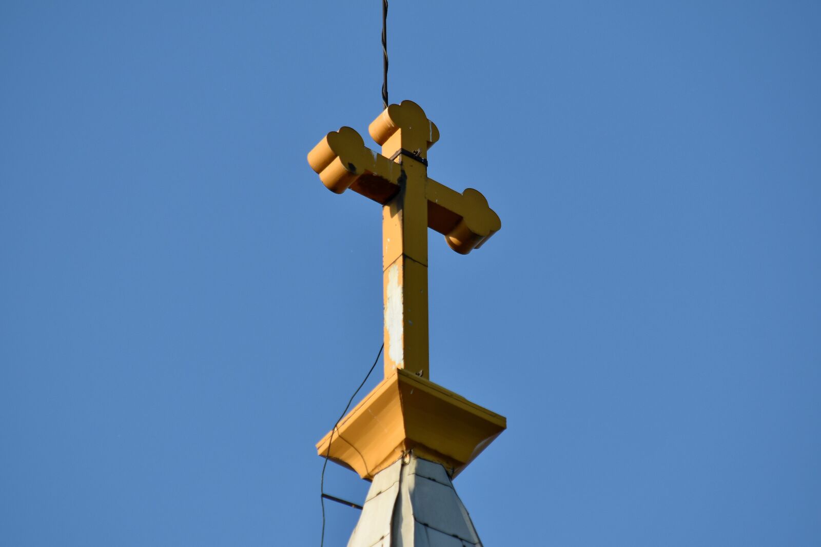 Nikon D5500 sample photo. Cross, wire, apparatus, architecture photography