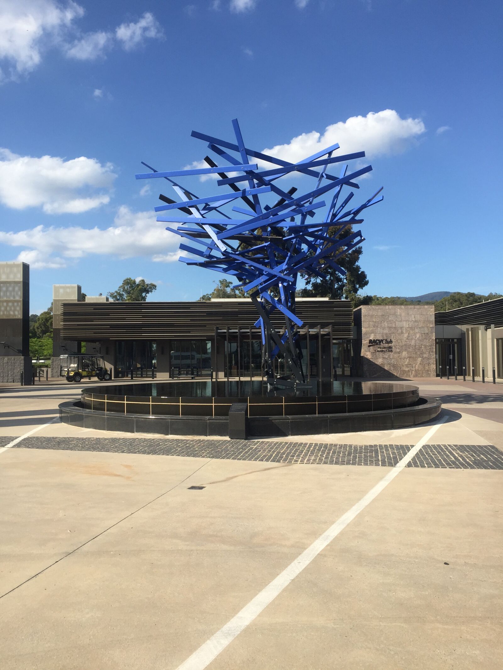 Apple iPhone 6 sample photo. Blue, tree, inn photography