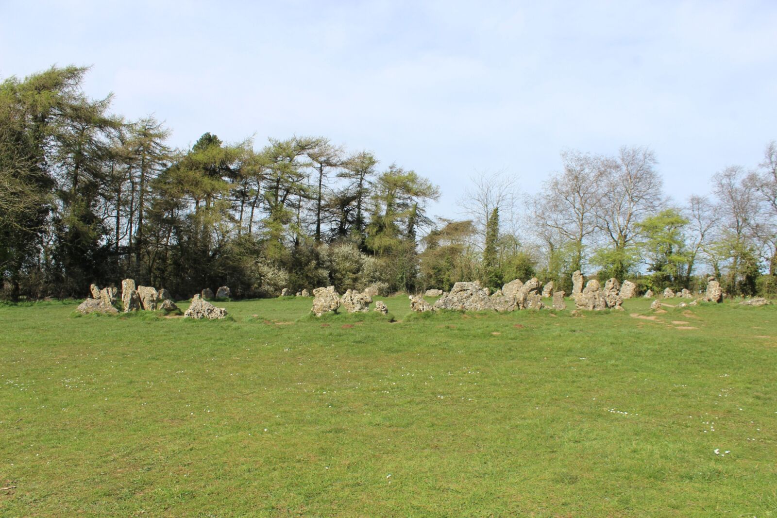 Canon EOS 1200D (EOS Rebel T5 / EOS Kiss X70 / EOS Hi) sample photo. Rollright stones, kings men photography
