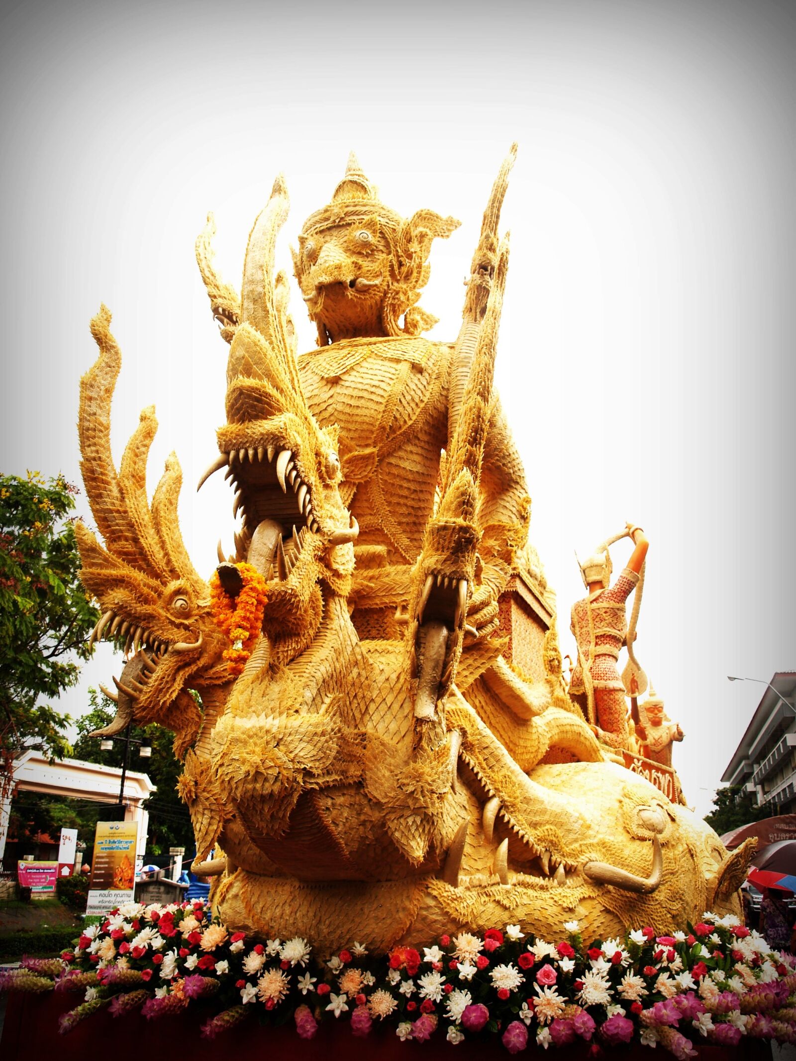 Olympus E-300 (EVOLT E-300) sample photo. Architecture, artistic, asia photography