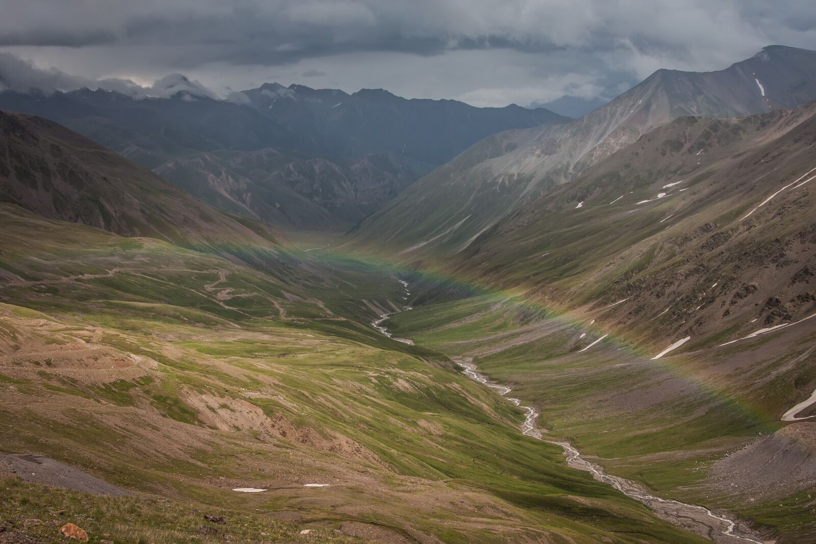 Canon EOS 500D (EOS Rebel T1i / EOS Kiss X3) sample photo. The caucasus, russia, mountains photography