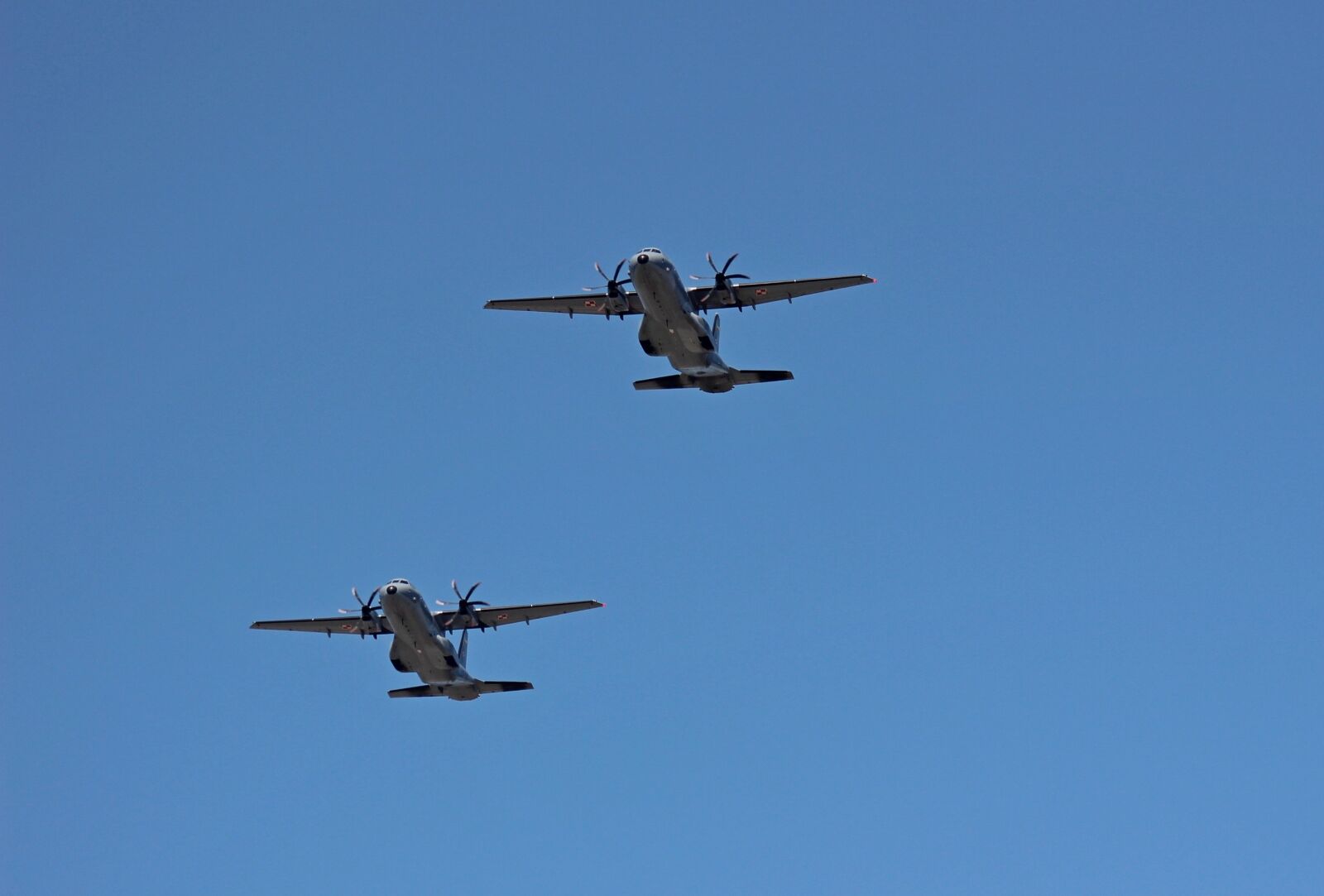 Canon EOS 600D (Rebel EOS T3i / EOS Kiss X5) sample photo. Airshow, the army, the photography