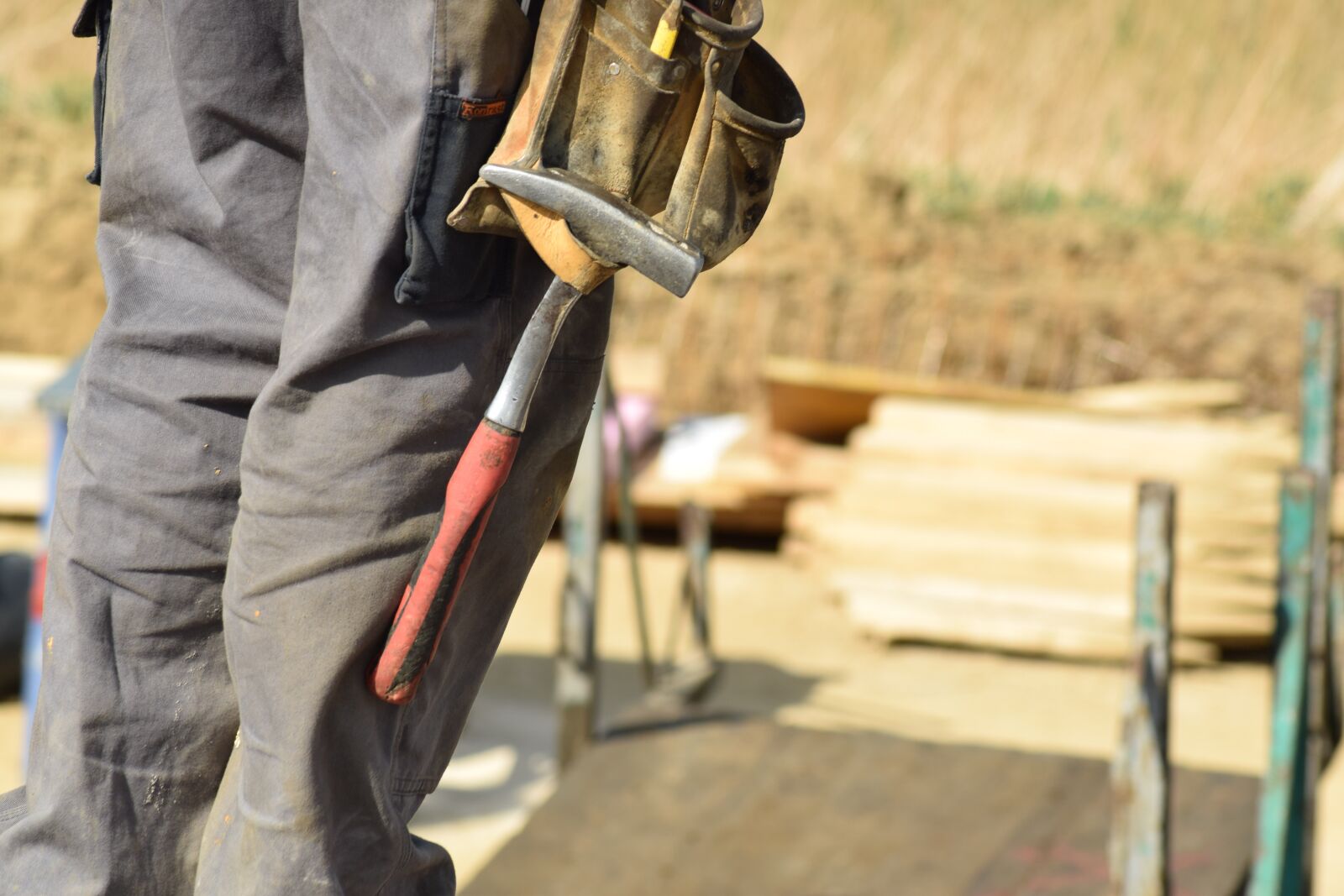 Nikon D5300 sample photo. Tool, construction workers, room photography