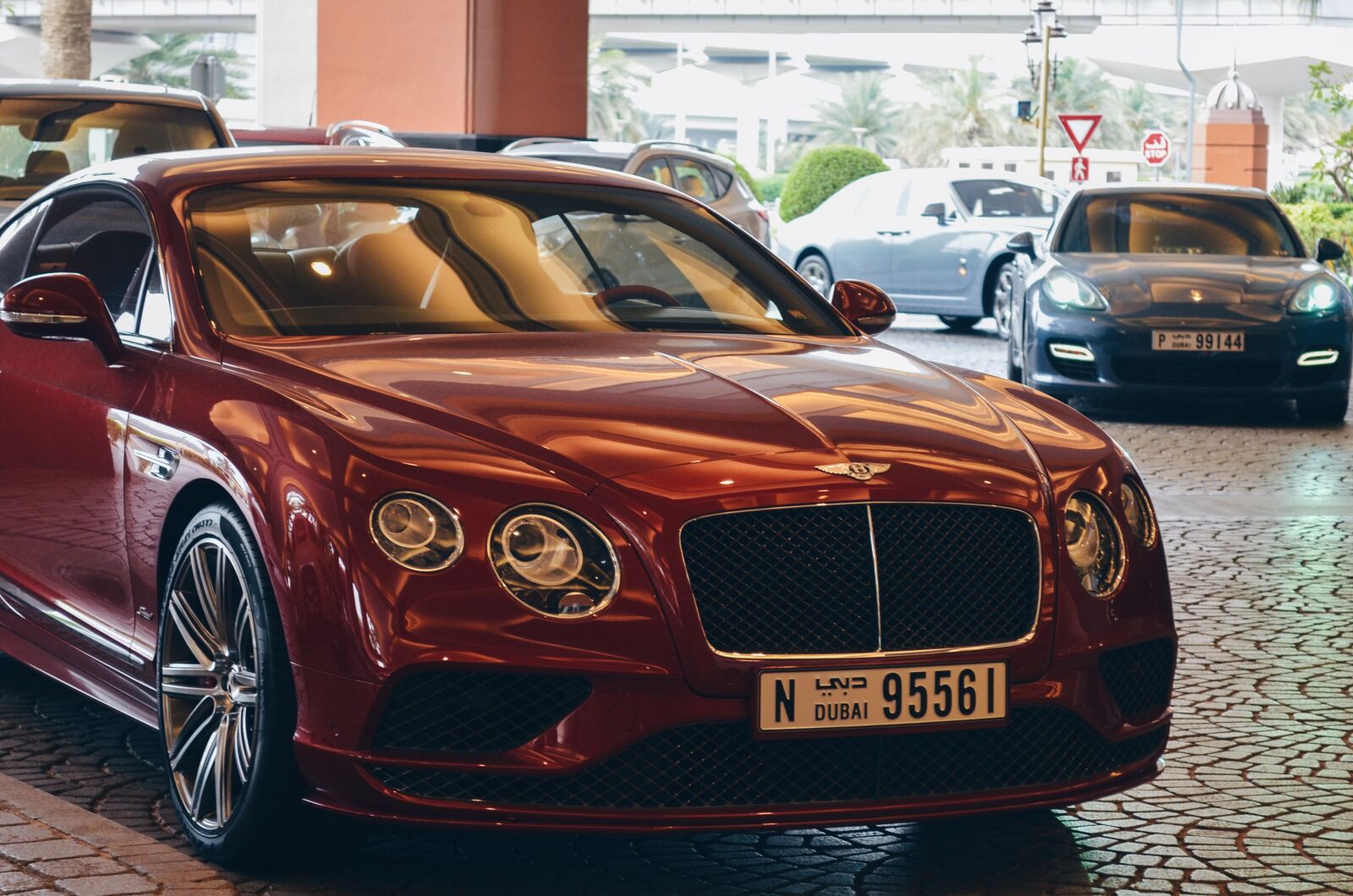 Nikon D5100 sample photo. Bentley, car, continental, luxury photography
