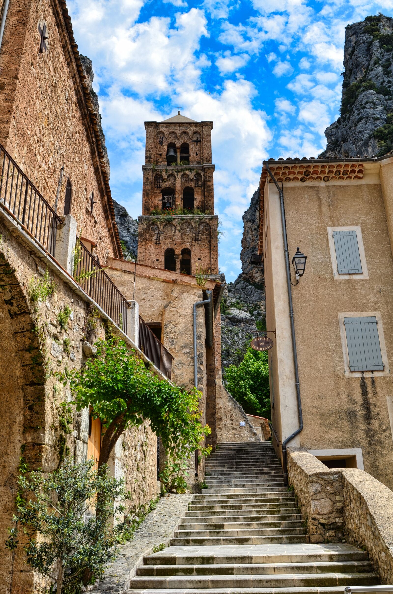 Nikon D7000 sample photo. Moustier-sainte-marie, provence, old photography