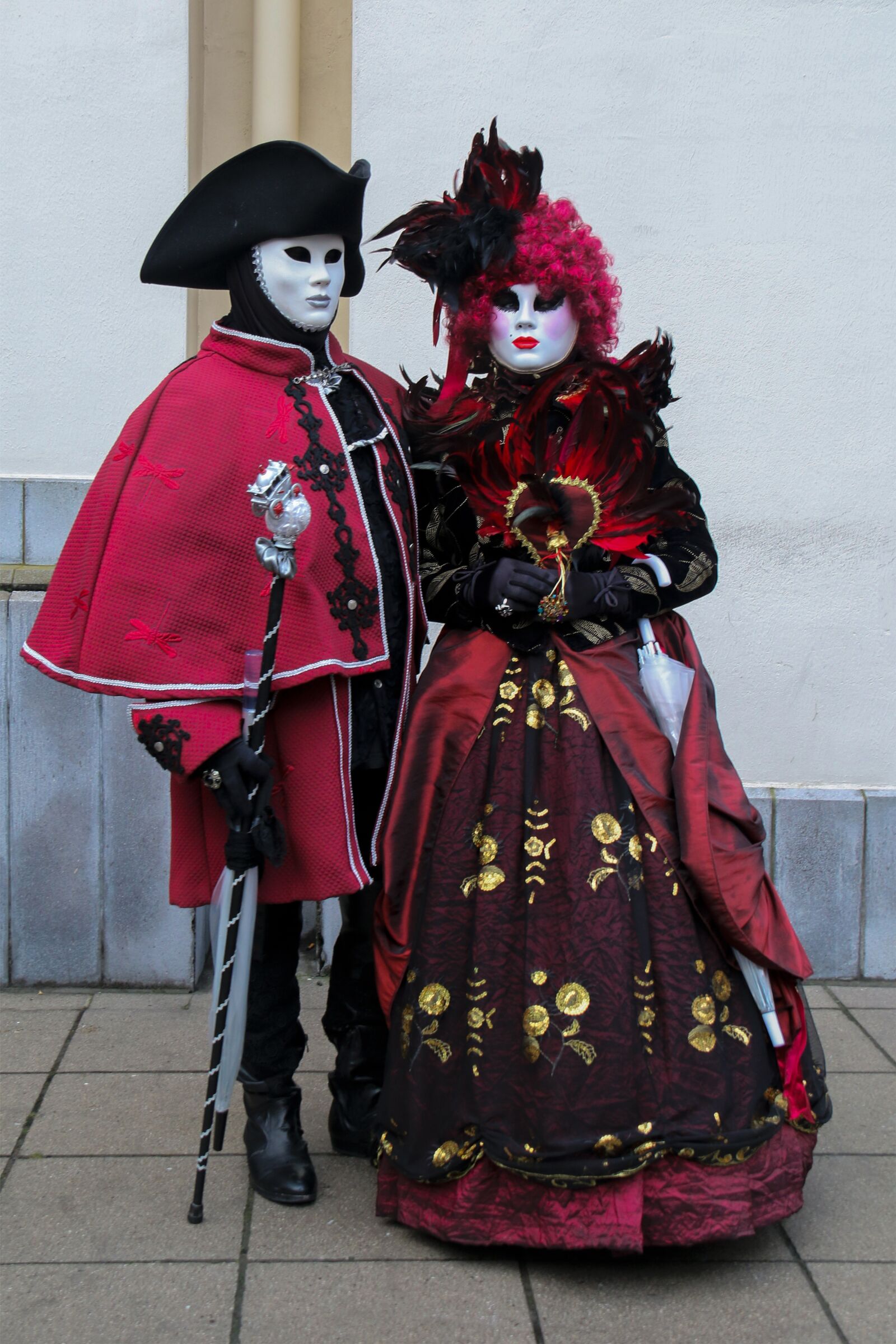 Canon EF-S 18-200mm F3.5-5.6 IS sample photo. Carnival, brugges, festival photography