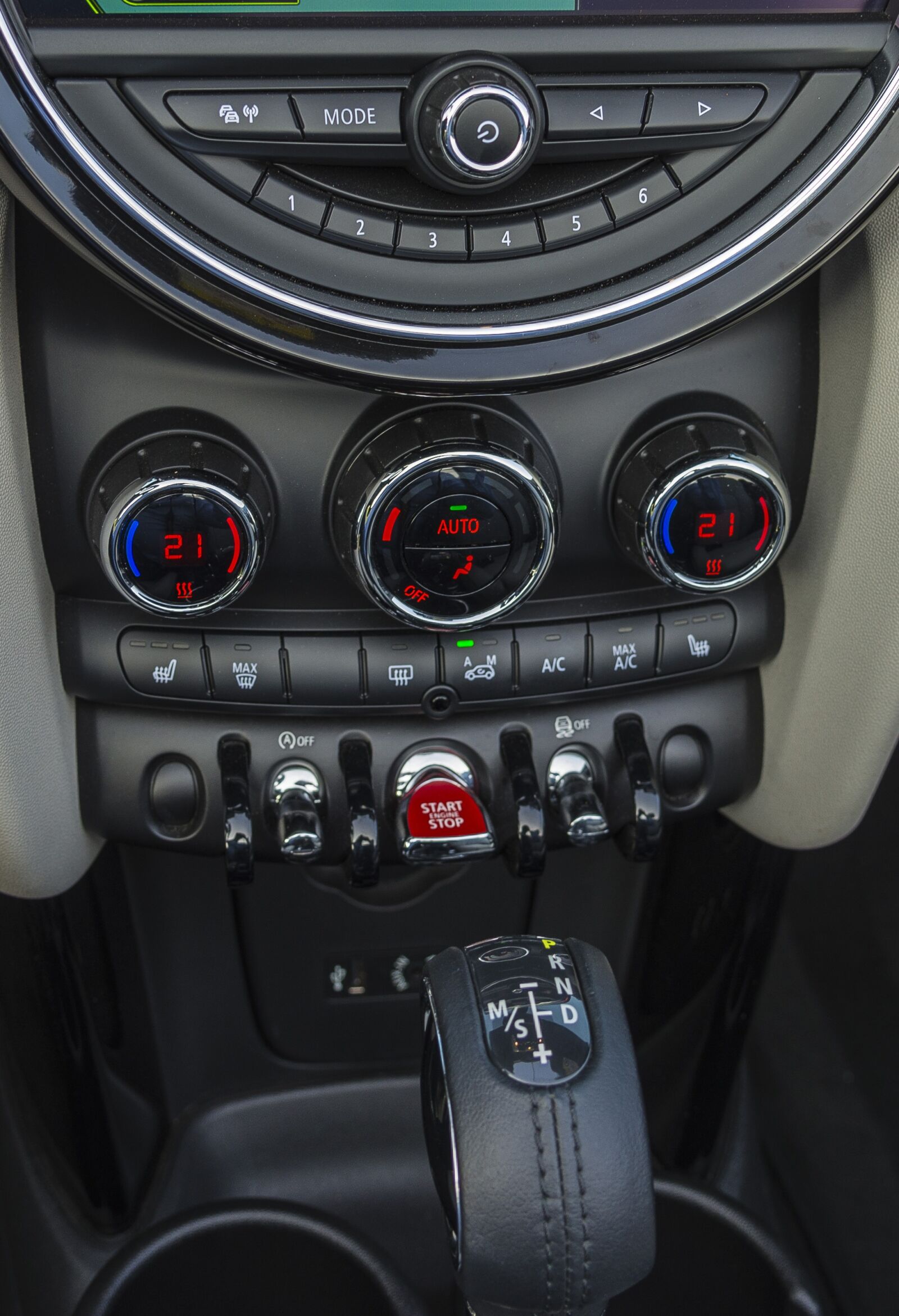 Nikon D610 sample photo. Mini, convertible, minicooper photography
