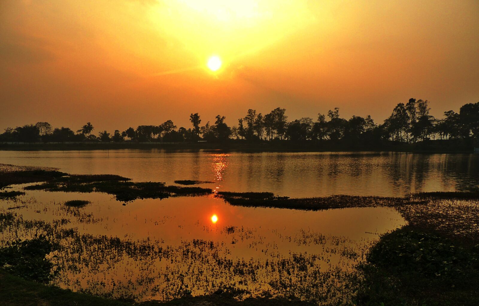 Nikon Coolpix P510 sample photo. Sunset, water, sunset shadow photography