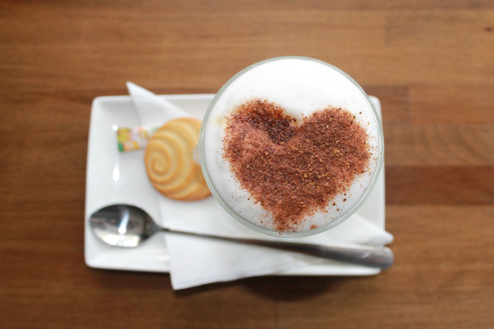 Canon EOS 1100D (EOS Rebel T3 / EOS Kiss X50) sample photo. Coffee, the cake, cafe photography