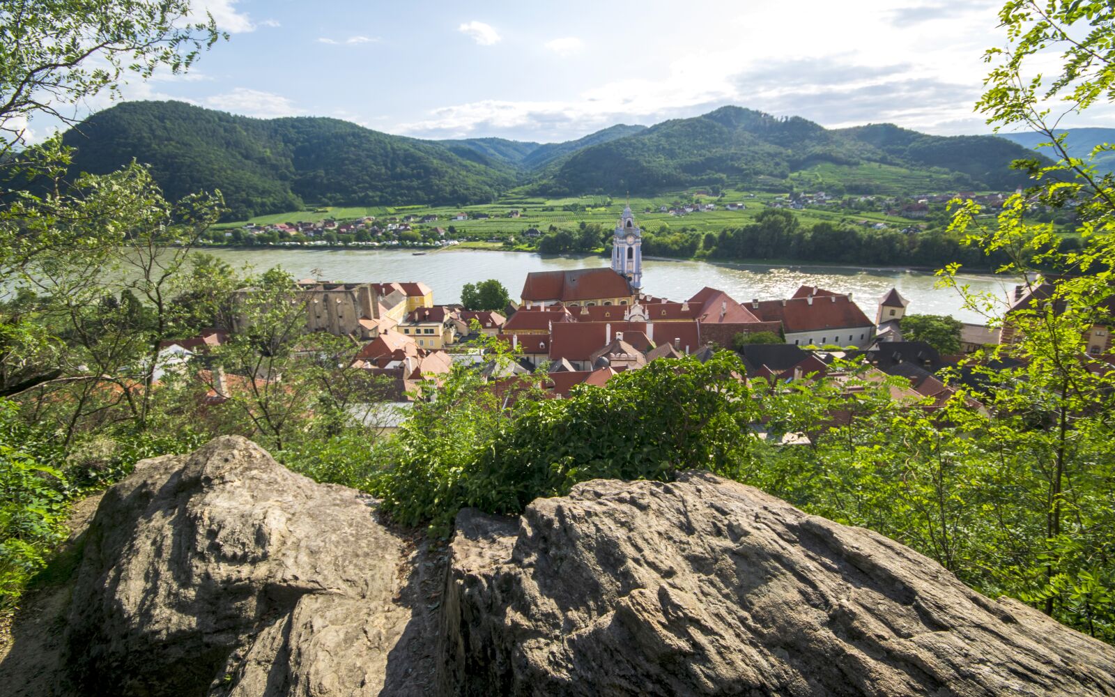 Nikon D3300 sample photo. Town, rocks, rock photography