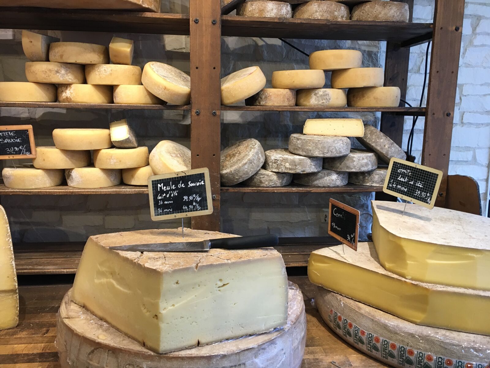 Apple iPhone 6s sample photo. Cheese, structure, gourmet photography