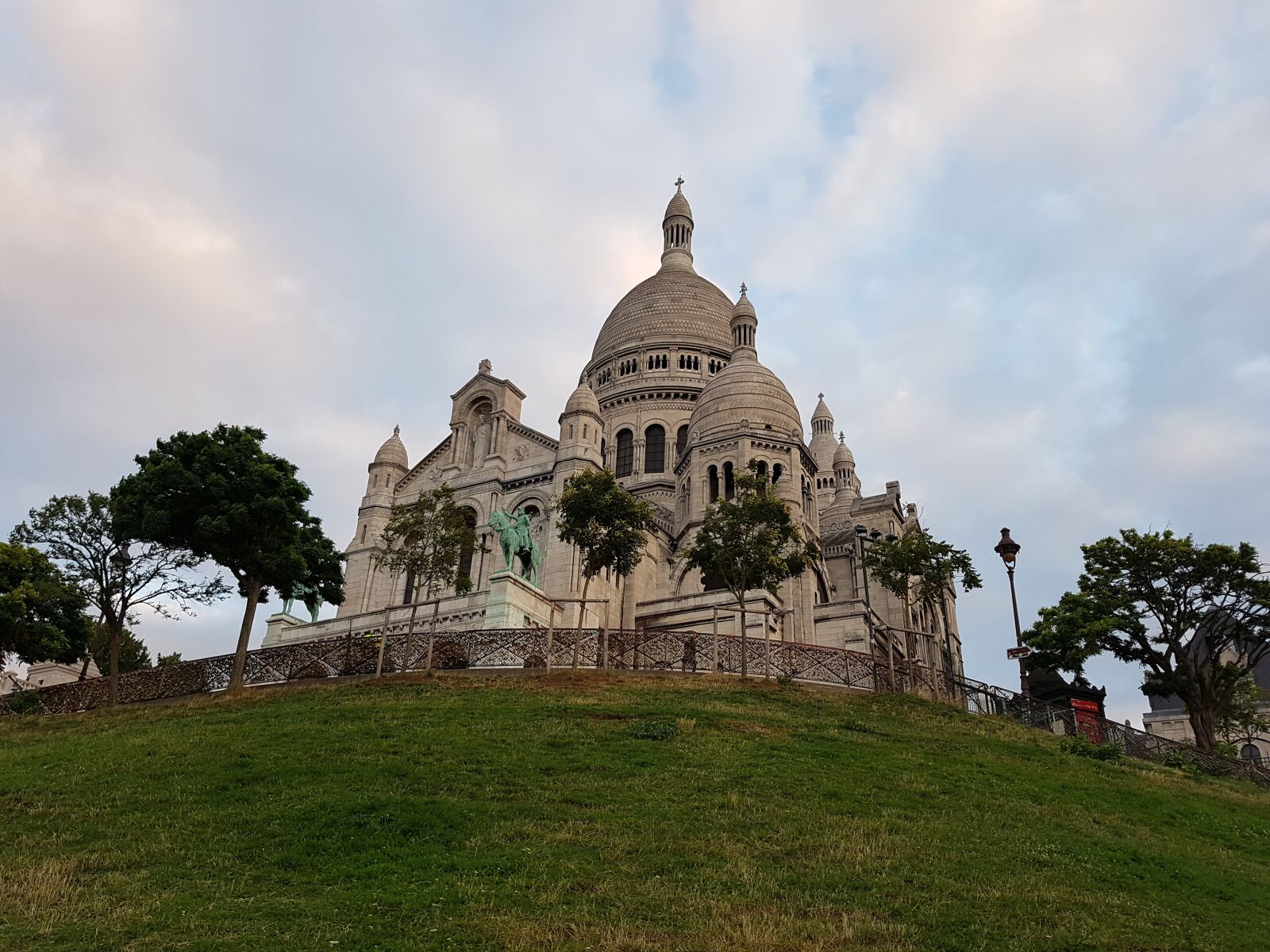 Samsung Galaxy S7 Edge sample photo. Paris, sacre coer, montmartre photography