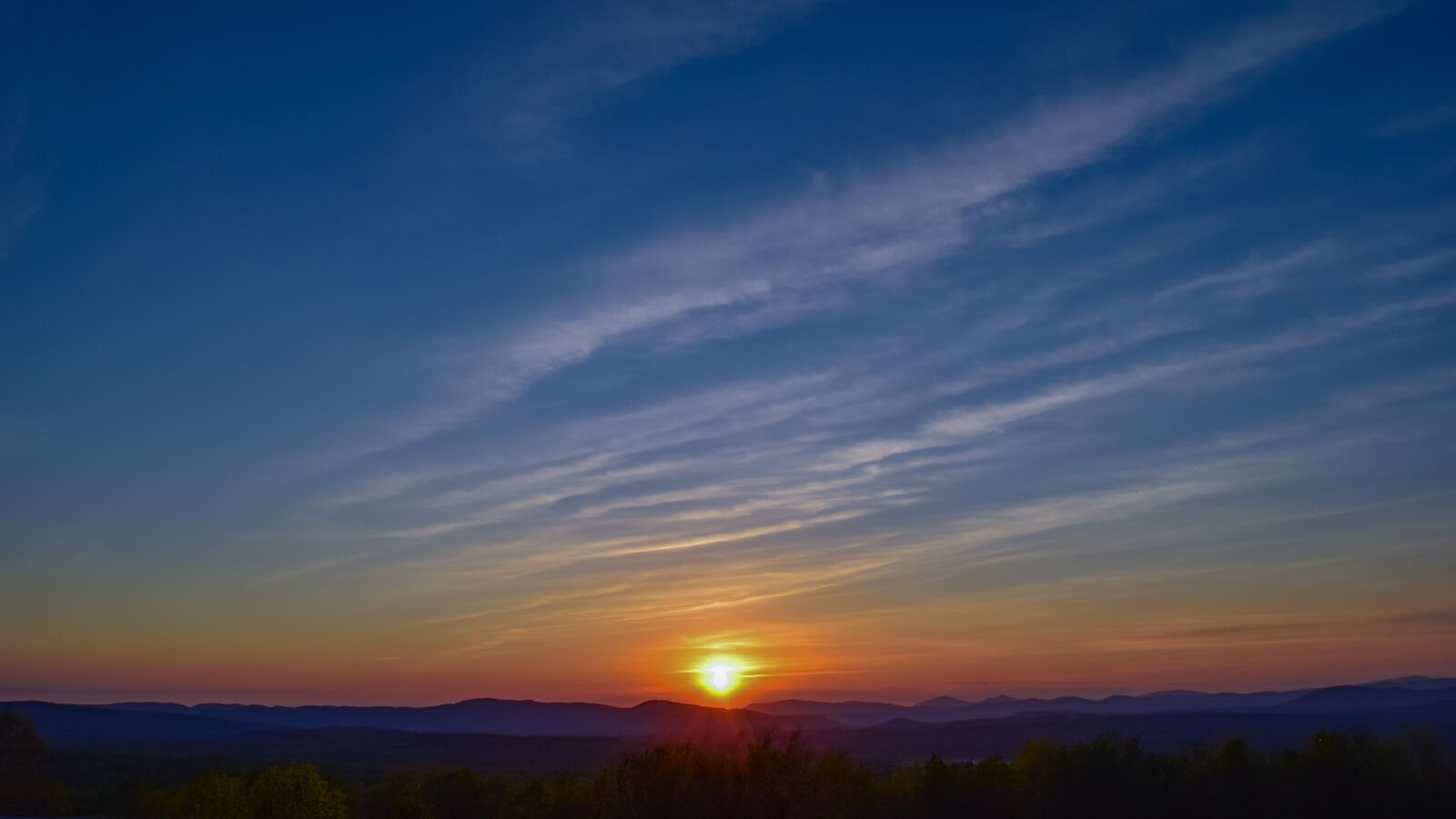 Nikon D3300 sample photo. Sunset, horizon, nature photography