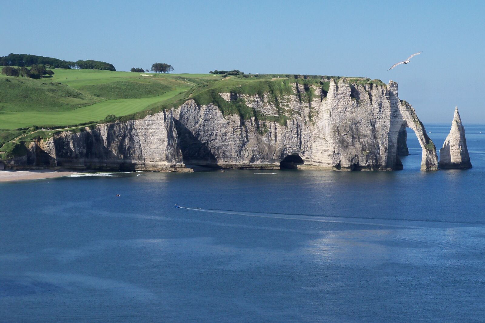 Kodak EasyShare Z915 sample photo. Etretat, landscape, cliff photography