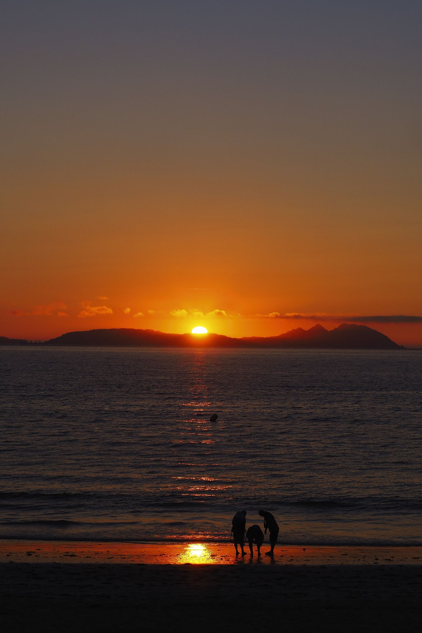 Olympus OM-D E-M10 II sample photo. Vigo, praia, samil photography