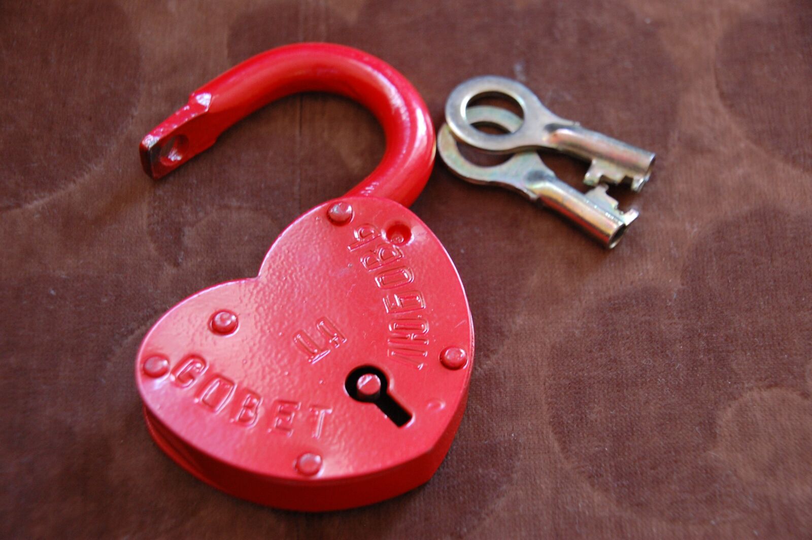 Nikon D40 sample photo. Castle, heart, love photography