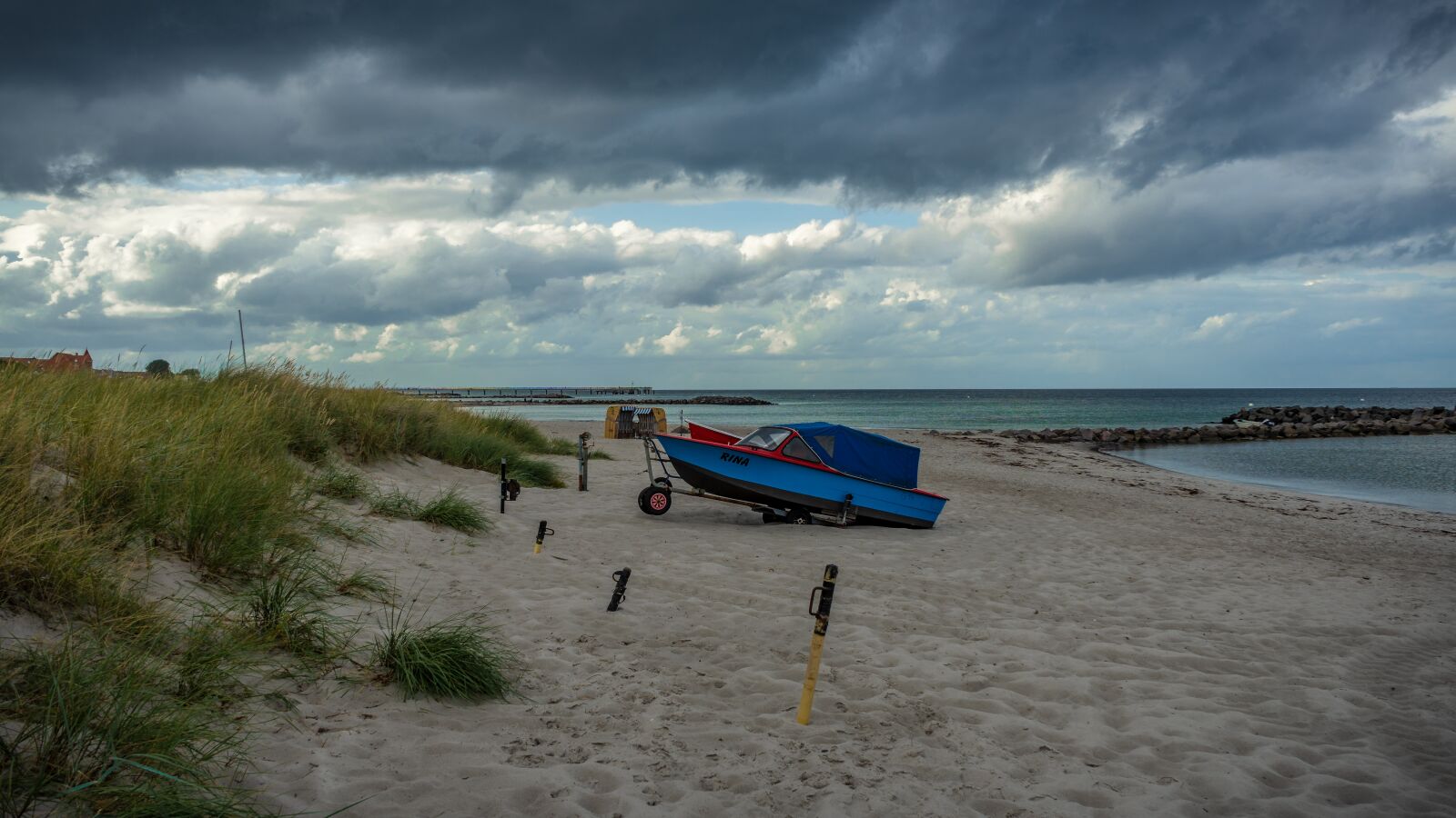 Sony a7 II + Sony FE 28-70mm F3.5-5.6 OSS sample photo. Sea, baltic sea, boat photography