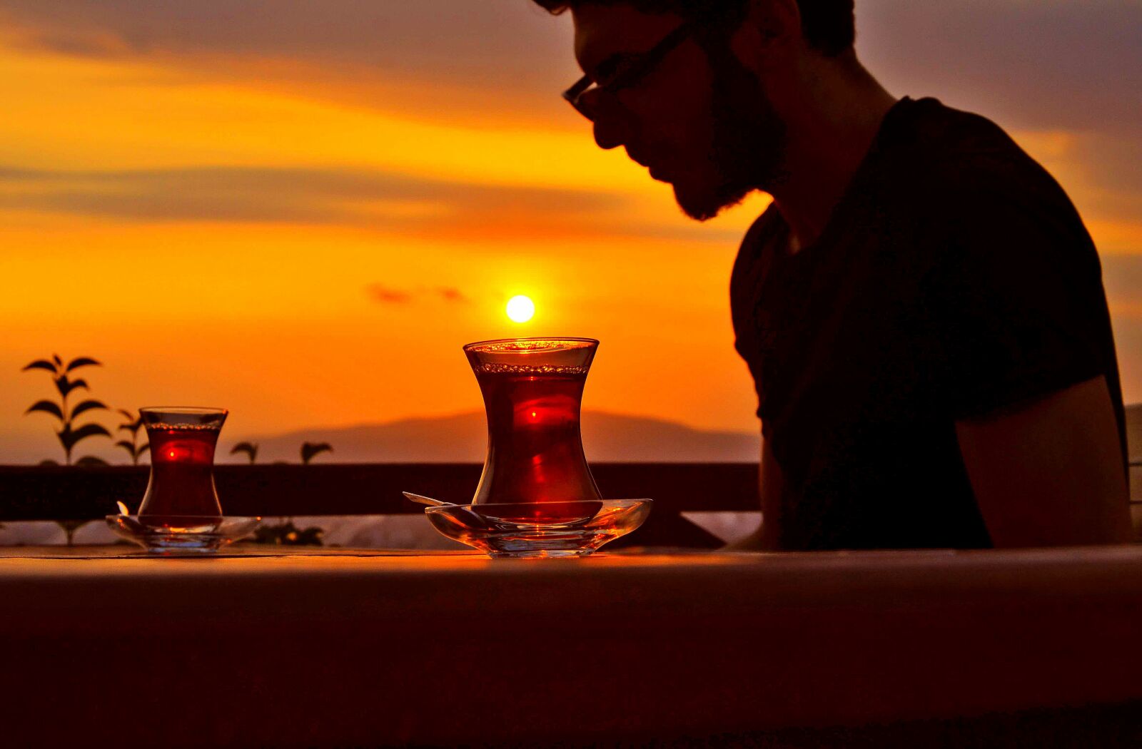 Nikon D7000 sample photo. Sunset, tee, silhouette photography