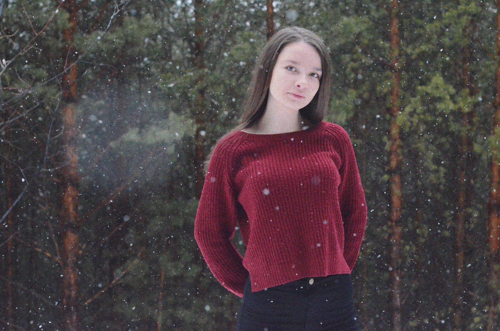 Nikon D7000 sample photo. Girl, nature, red photography