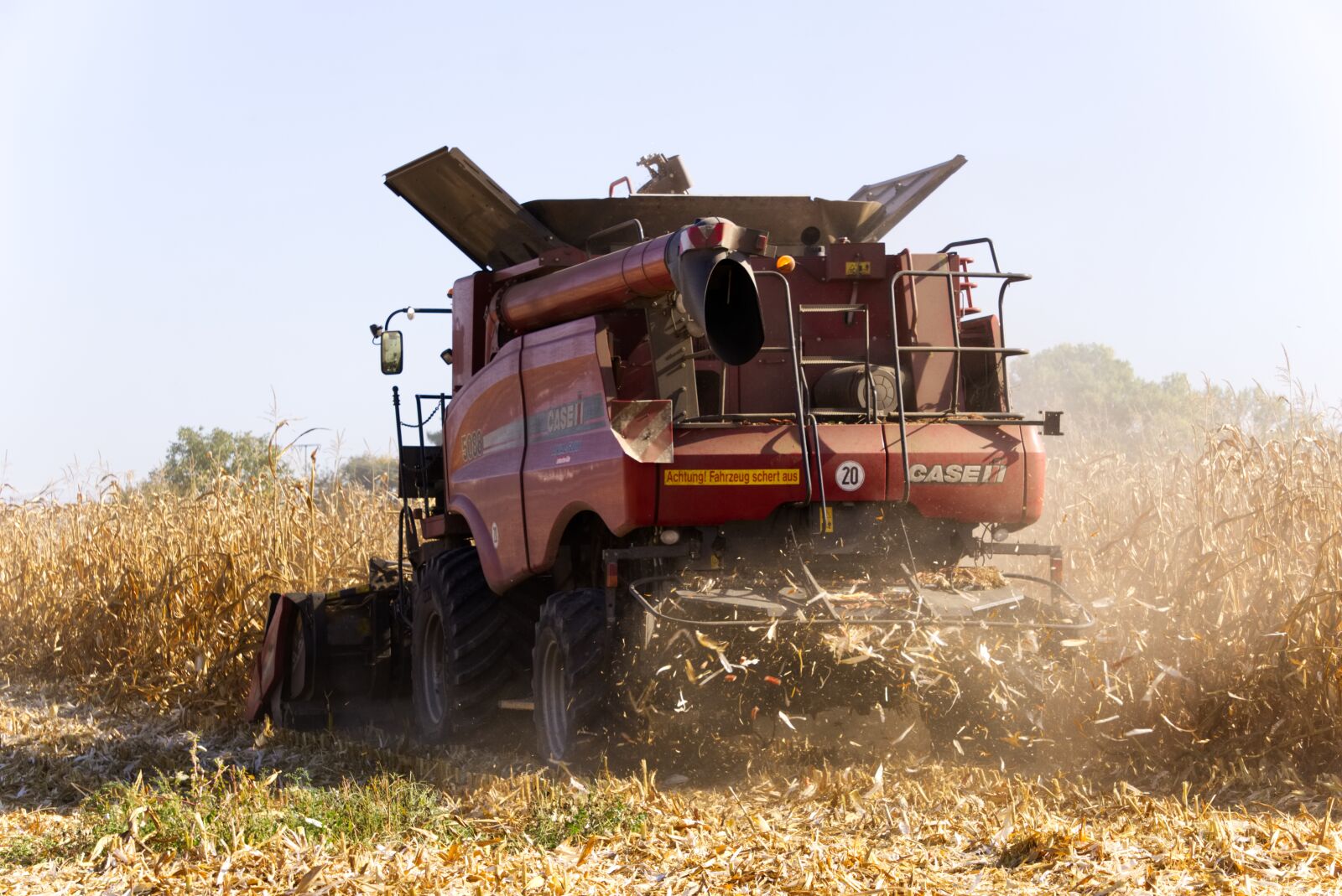 Sony a6000 sample photo. Corn, harvest, combine harvester photography