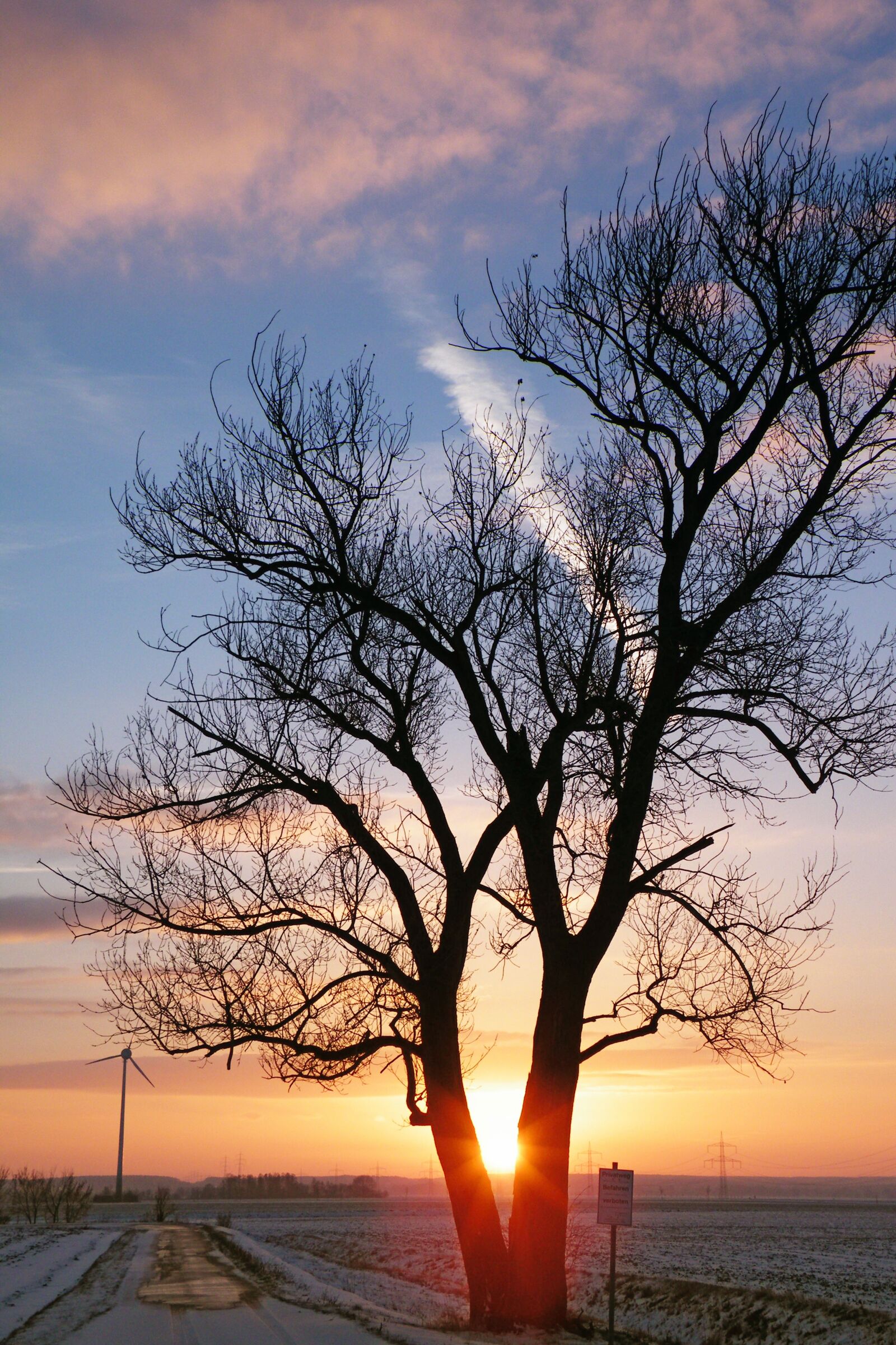Fujifilm FinePix S8100fd sample photo. Sunset, winter impressions, wintry photography