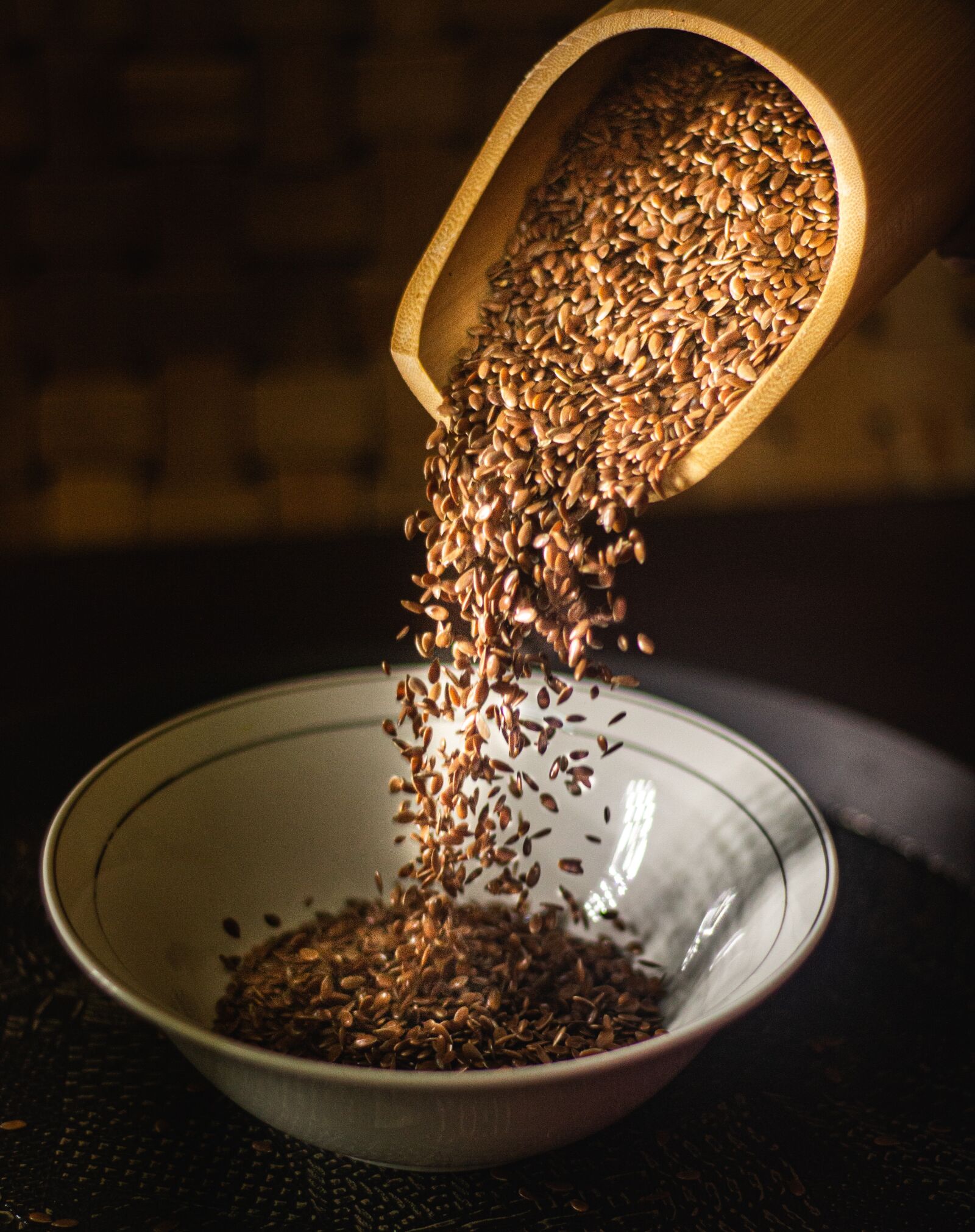 Canon EOS 70D sample photo. Grains, falling, seed photography