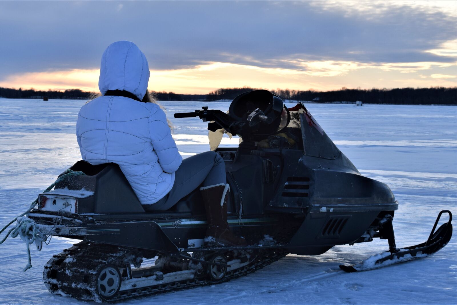 Nikon D3300 sample photo. Snow, winter, vehicle photography