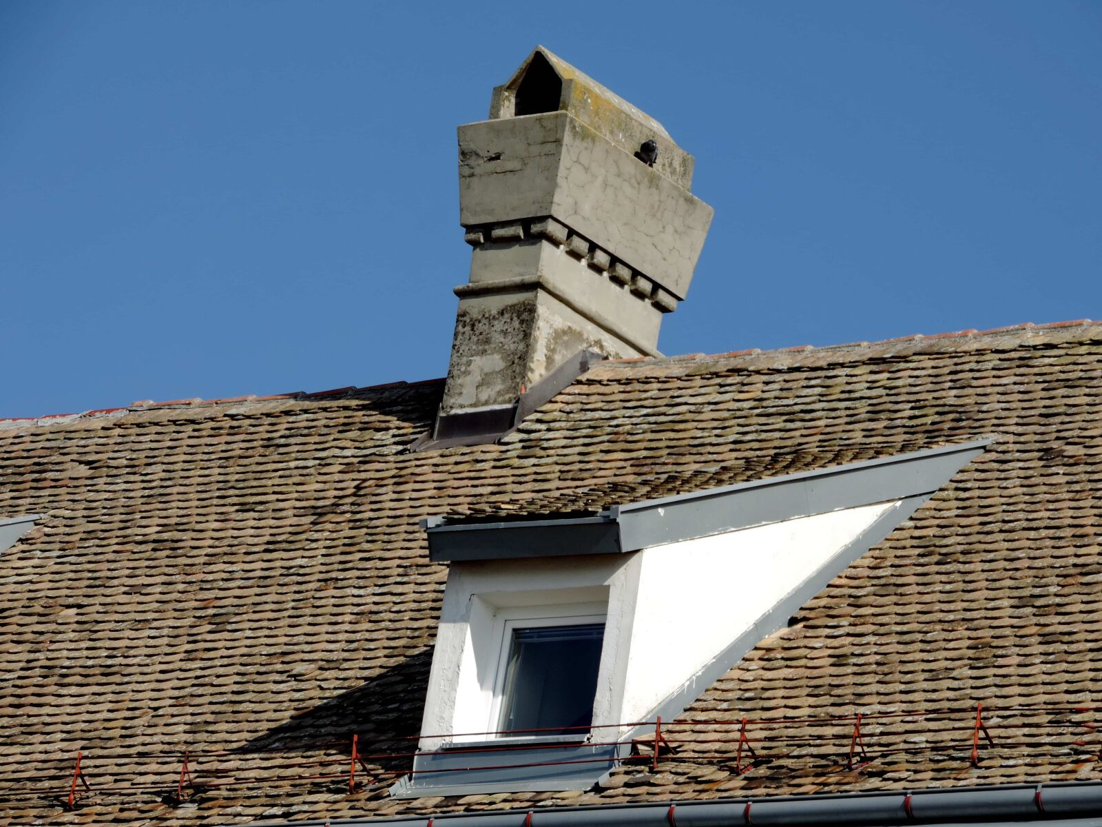 Nikon Coolpix P520 sample photo. Architecture, roof, building, house photography