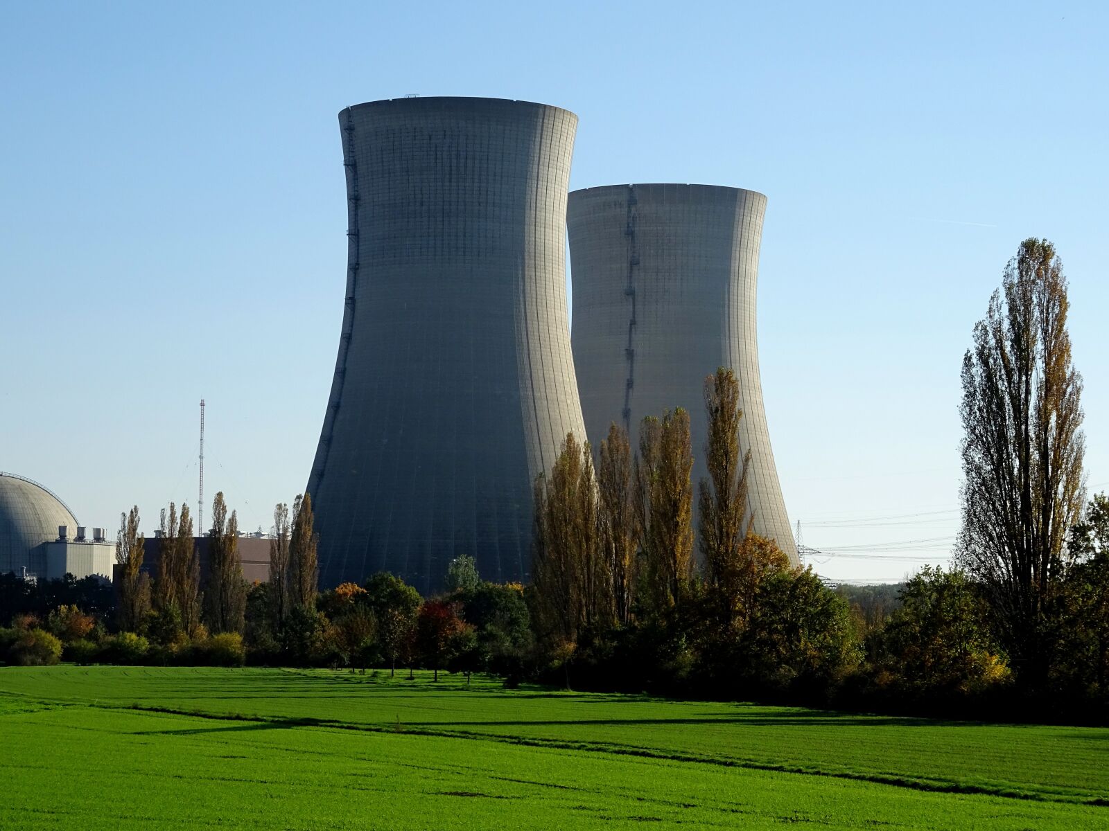 Sony DSC-HX60 sample photo. Nuclear power plant, nuclear photography