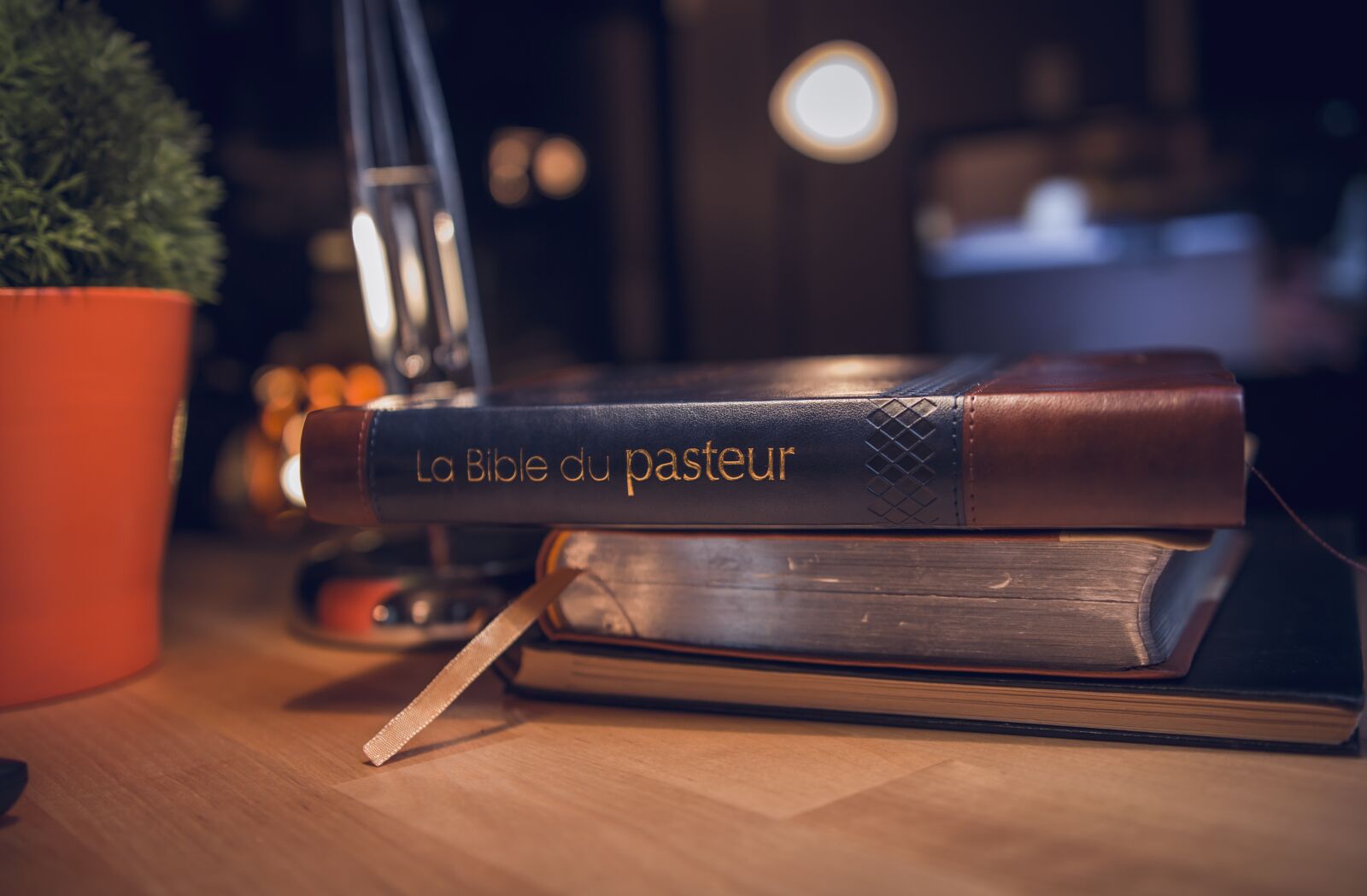 Canon EOS 60D sample photo. Bible, pastor, christian photography