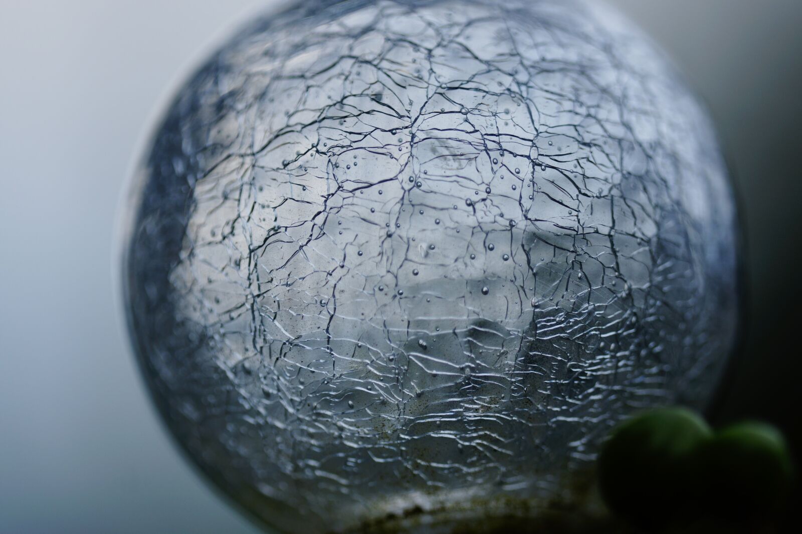 150mm F2.8 sample photo. Ball, glass, cold photography