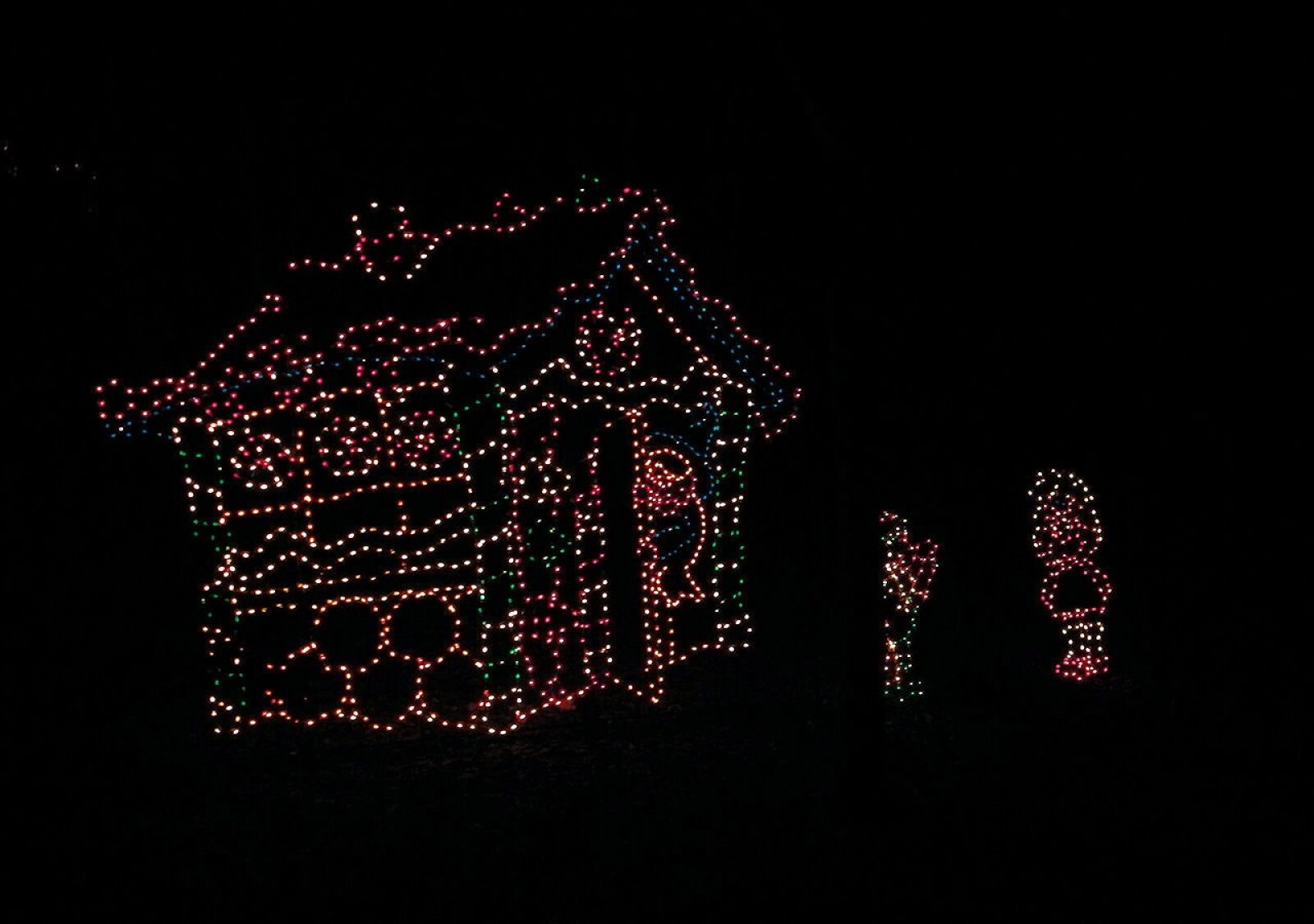 Kodak EASYSHARE Z1015 IS DIGITAL CAMERA sample photo. Architecture, holidays, light photography