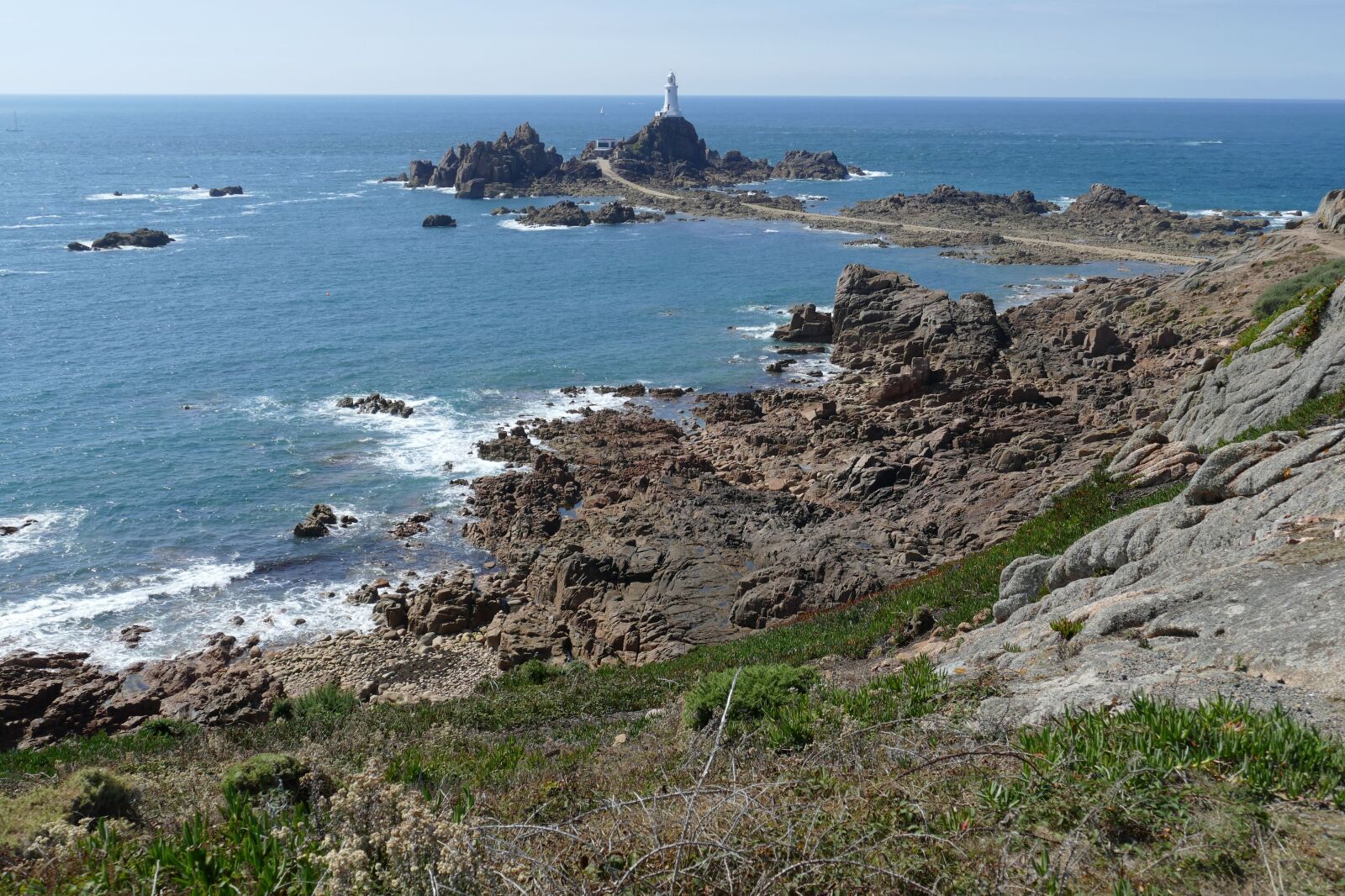 Panasonic Lumix DMC-FZ1000 sample photo. Lighthouse, tower, coast photography