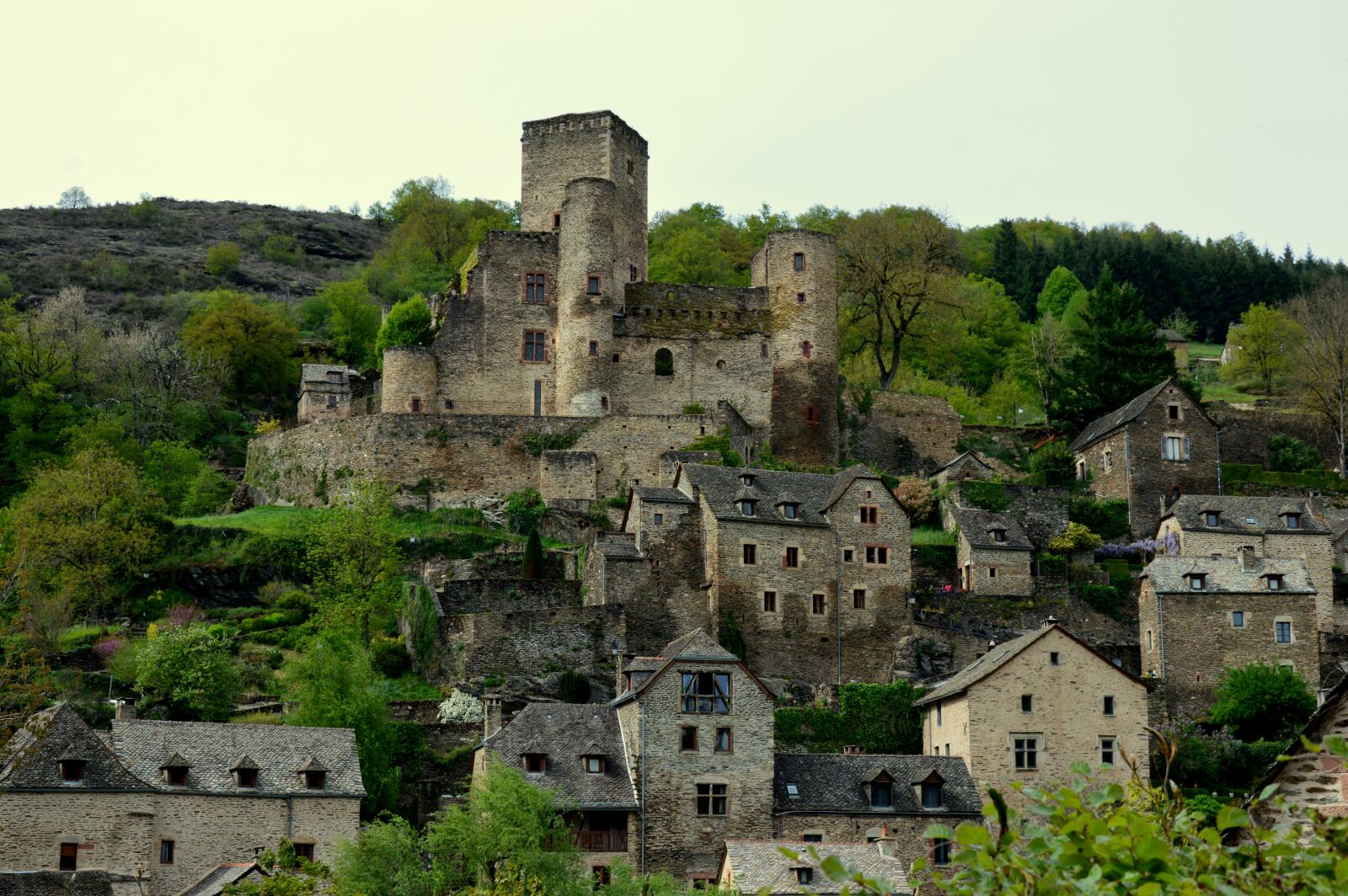 Nikon D3200 sample photo. Castle, aveyron, belcastel photography