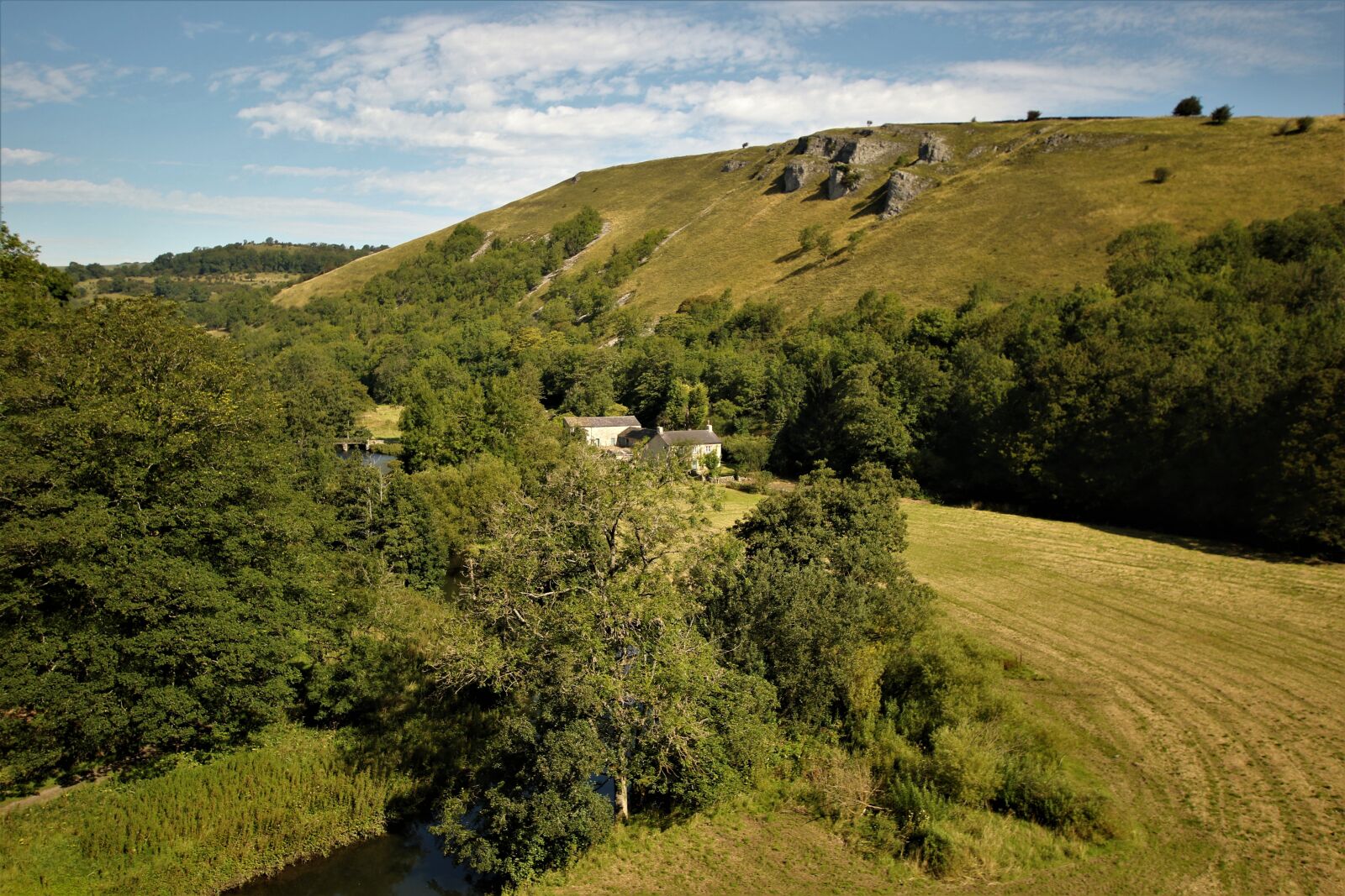 Canon EOS 7D Mark II sample photo. Landscape, field, rocks photography
