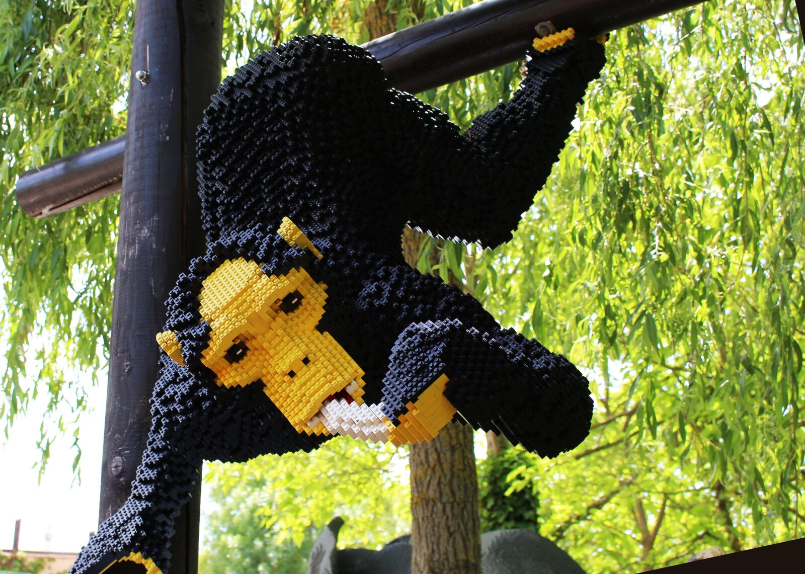 Canon EOS 100D (EOS Rebel SL1 / EOS Kiss X7) sample photo. Lego, legoland, build photography