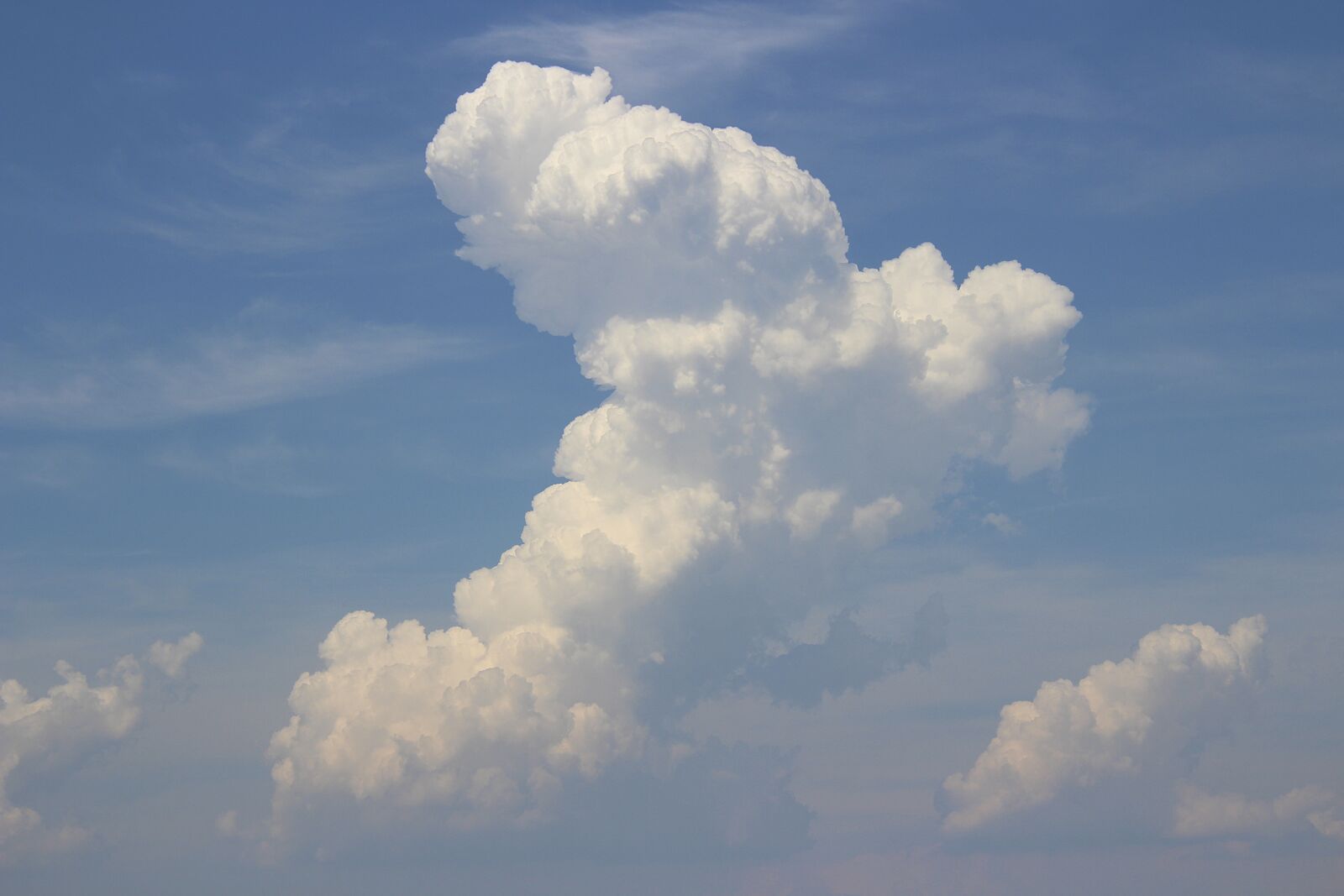 Canon EOS 700D (EOS Rebel T5i / EOS Kiss X7i) sample photo. Cloud, sky, nature photography