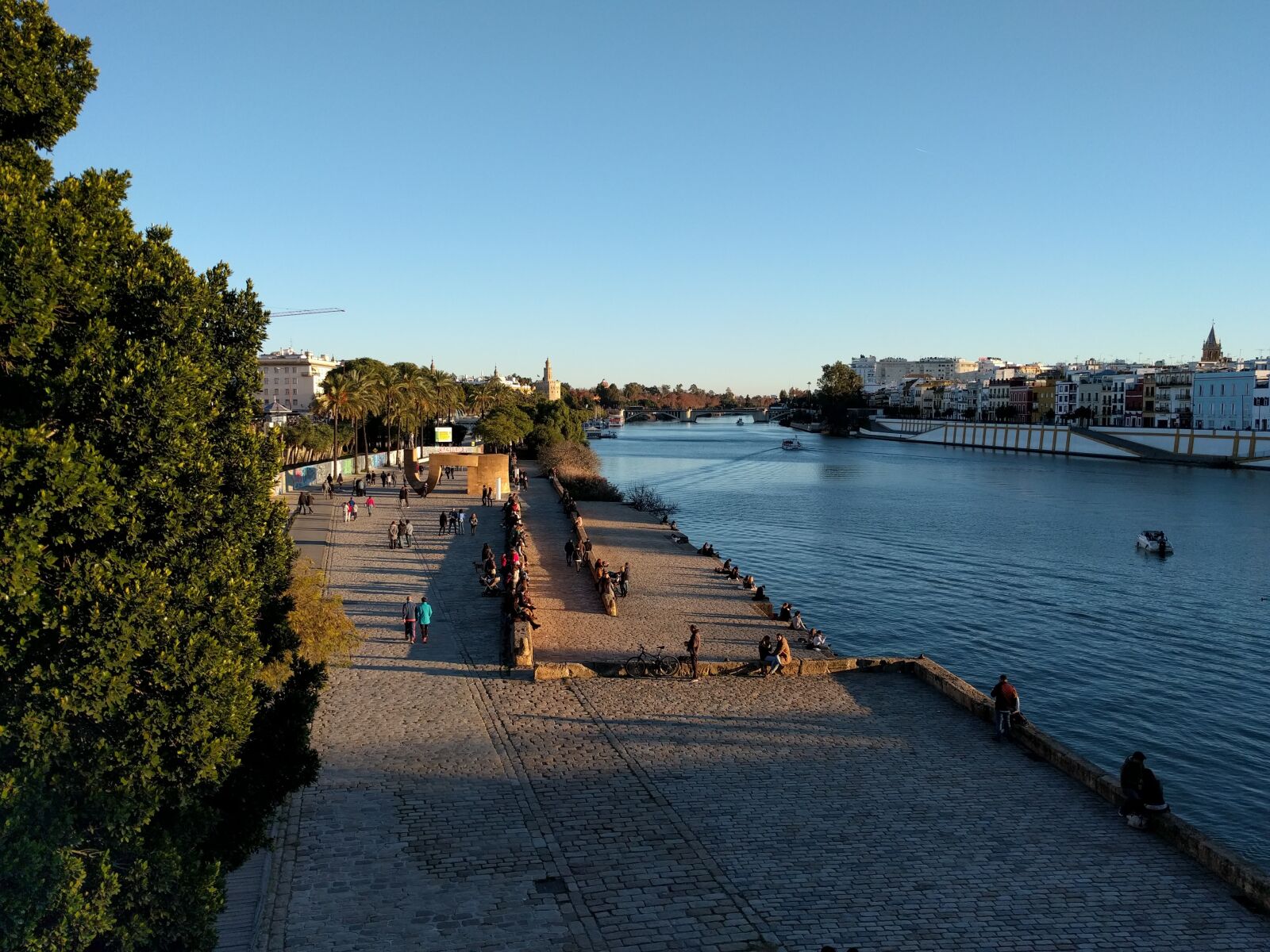 LG Nexus 5X sample photo. Seville, guadalquivir, river photography