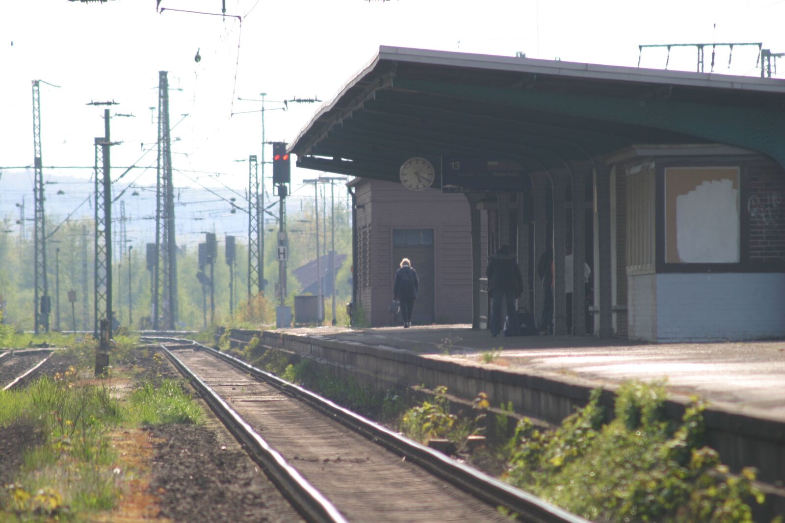 Canon EOS 10D sample photo. Railway station, gleise, track photography