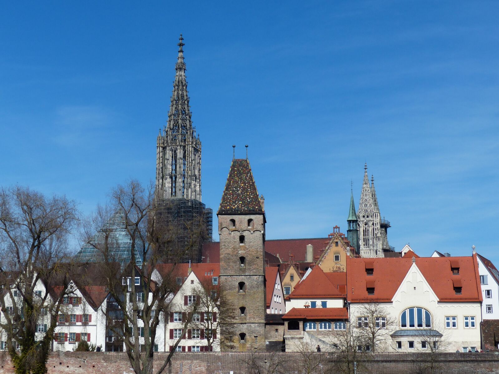Panasonic Lumix DMC-FZ200 sample photo. Ulm, ulm cathedral, city photography