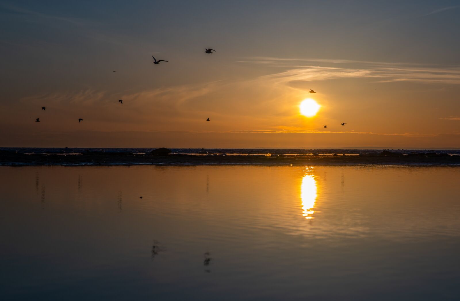 Sony a7R II sample photo. Sunset, water, sun photography
